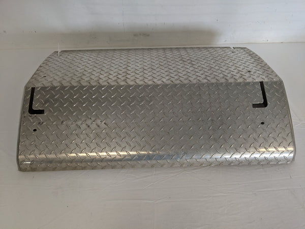 Used Freightliner 39.61" Polished ATS Battery Box Cover - P/N A06-75749-025 (9091104047420)