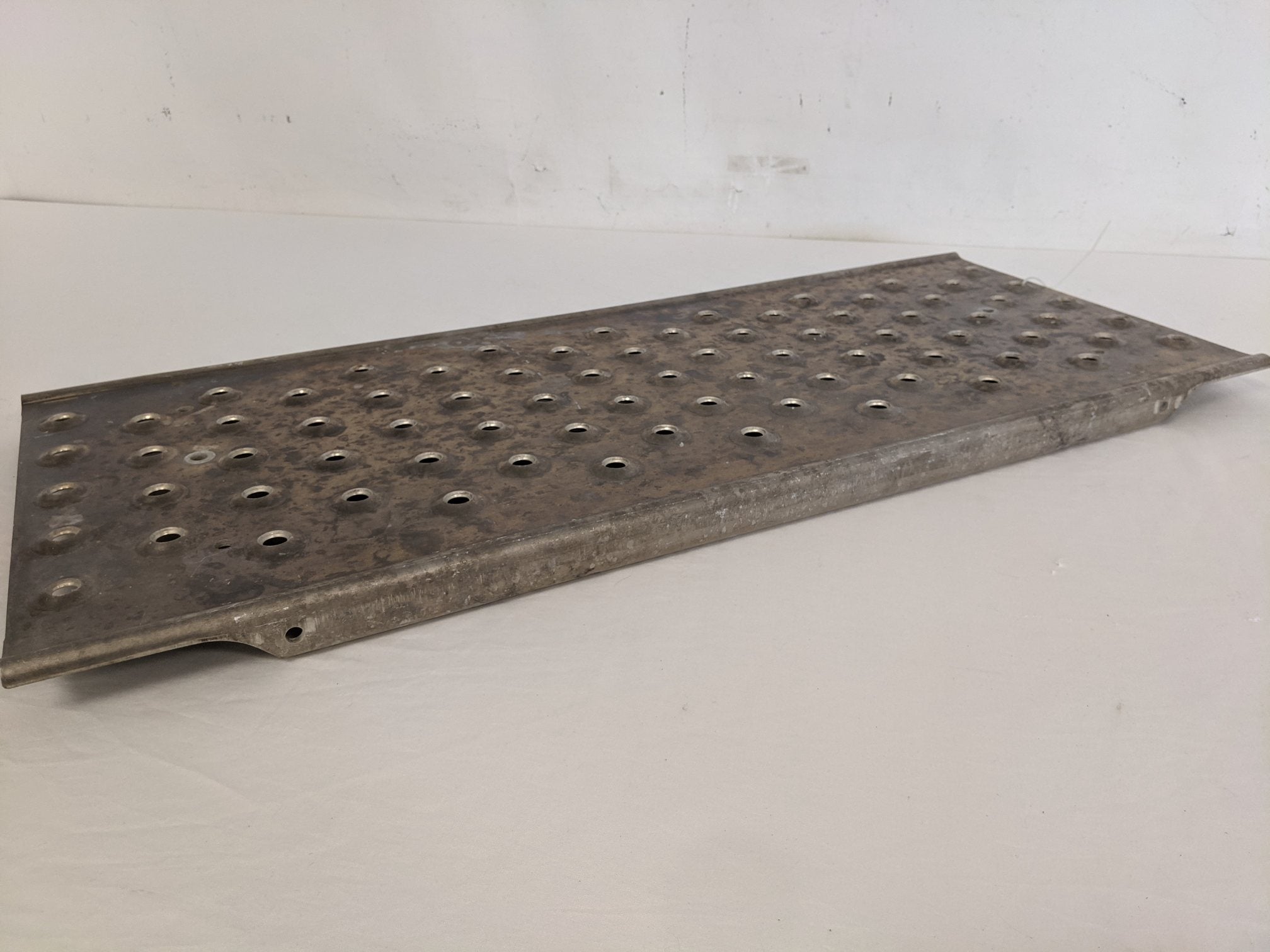 Used FTL 33" x 13 ¾" Fixed Recess Polished Deck Plate - P/N A22-72421-002 (9107914621244)