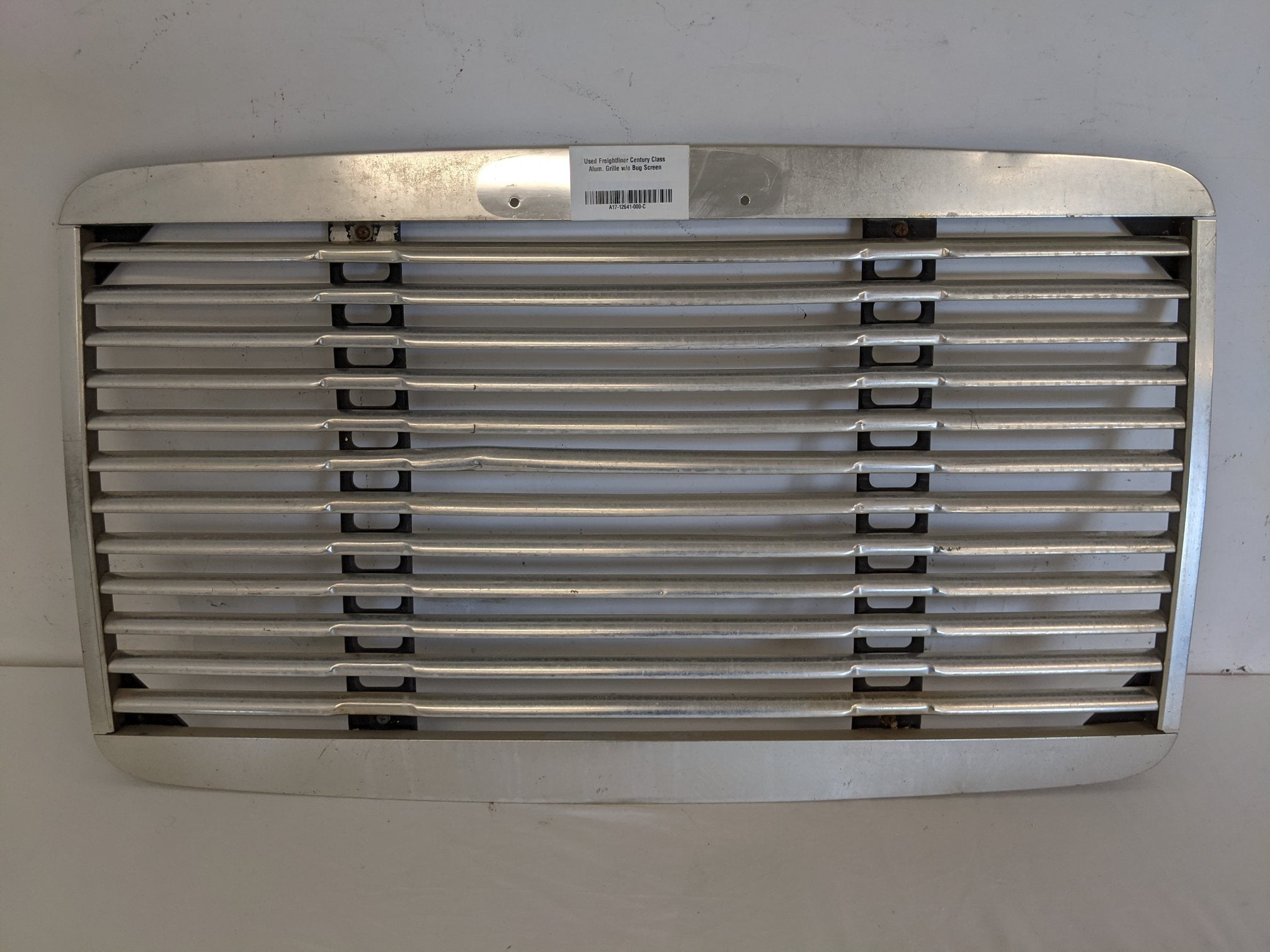 Used Freightliner Century Class Alum. Grille w/o Bug Screen P/N: A17-12641-000 (3939745071190)