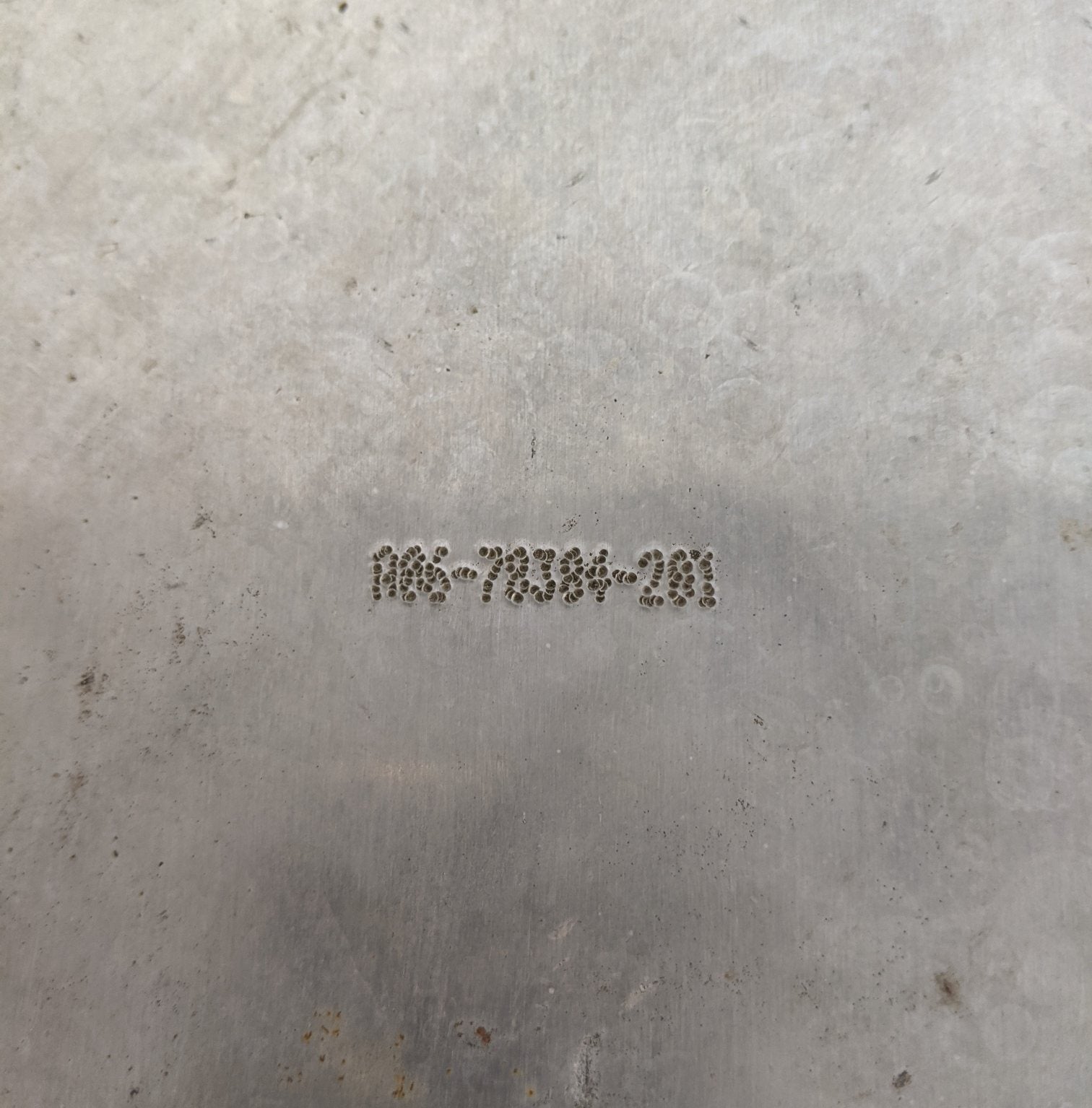 Used Western Star Aluminum 36.70" Low Locking Tank Cover - P/N A06-78384-201 (9117275521340)