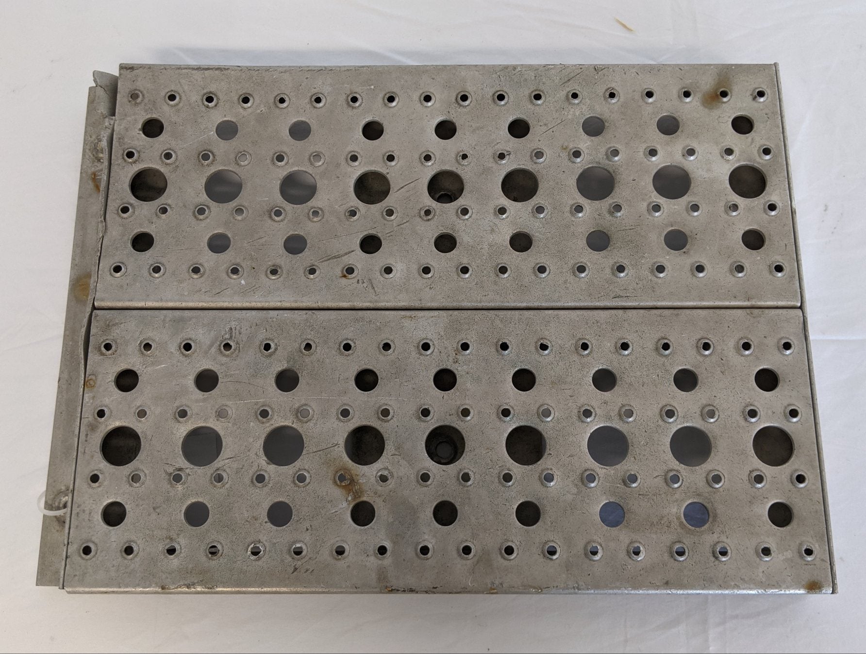 Damaged Freightliner 13 ¾" x 19" Deck Plate (9119583011132)