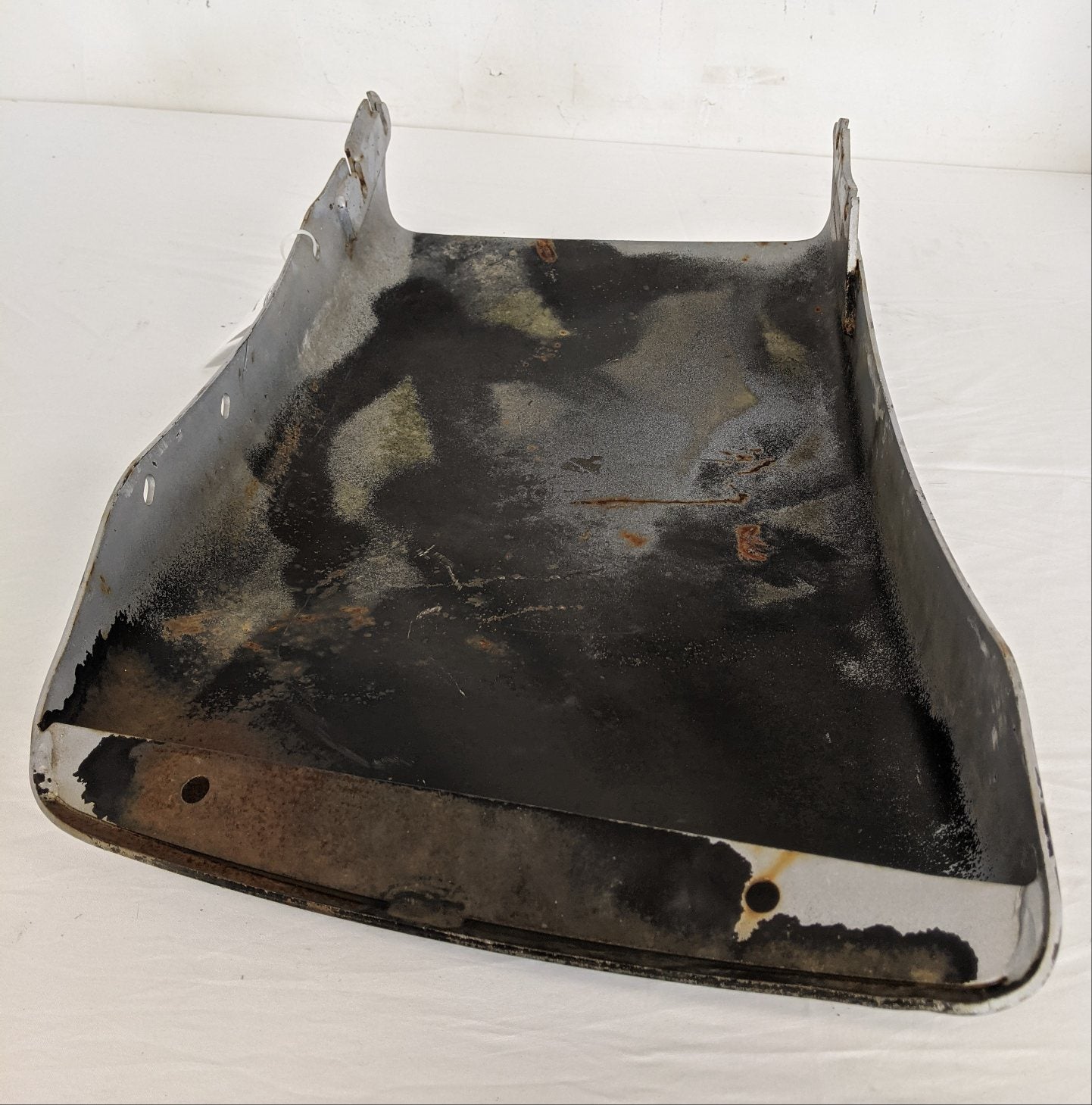 Used Freightliner M2 106 RH 28" Painted Steel Bumper End - P/N  A21-27811-013 (6655957074006)