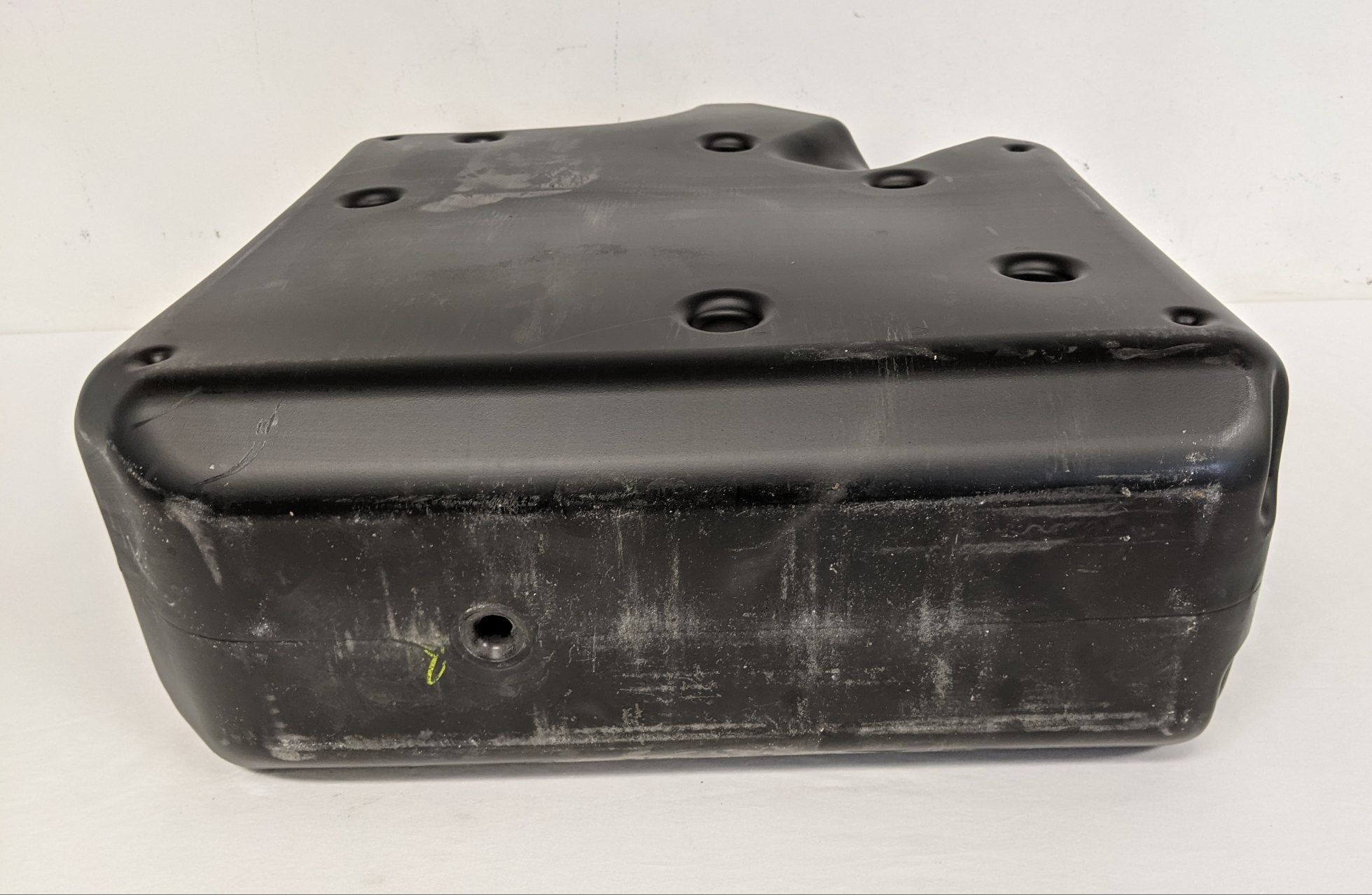 Freightliner RH Angle Gen2 13 Gallon DEF Tank - P/N A04-35189-011 (9153068859708)