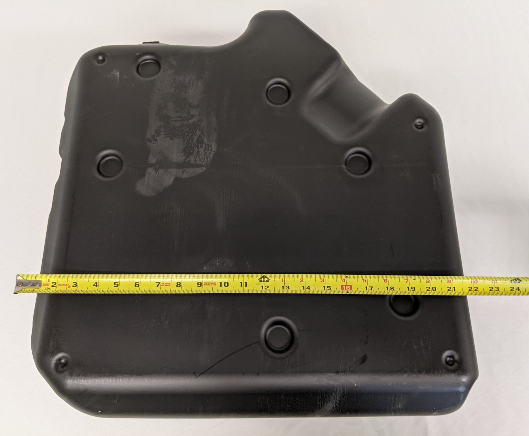 Freightliner RH Angle Gen2 13 Gallon DEF Tank - P/N A04-35189-011 (9153068859708)