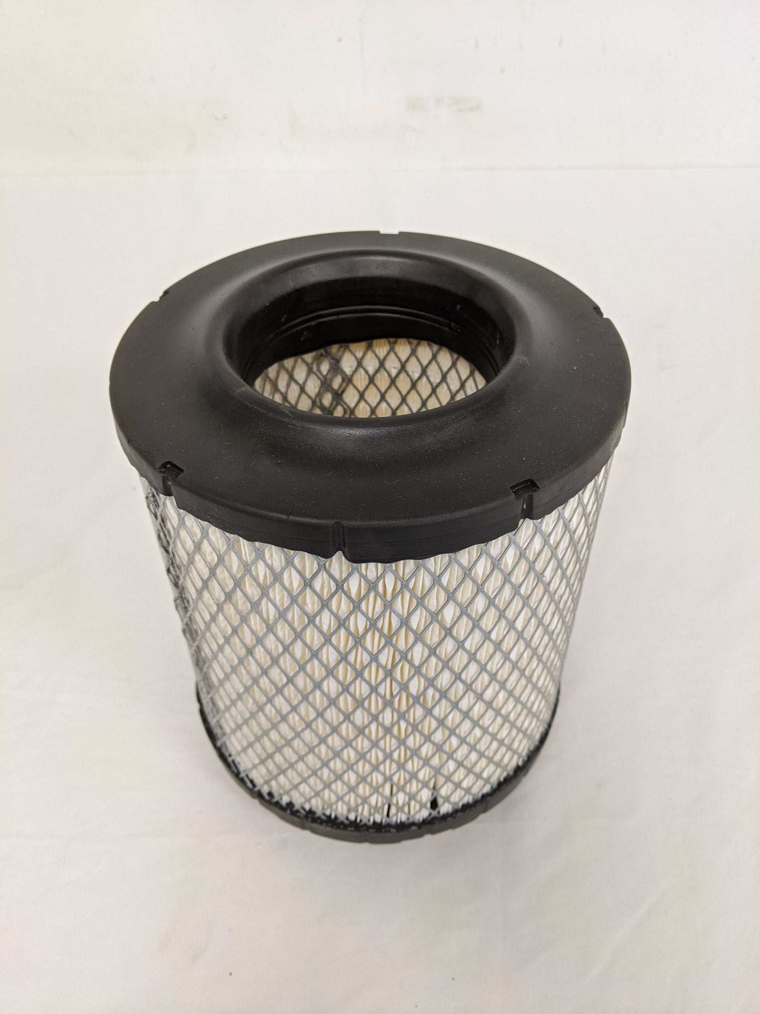 Fleetguard Engine Air Cleaner Filter Element - P/N AF25023 (9149901046076)