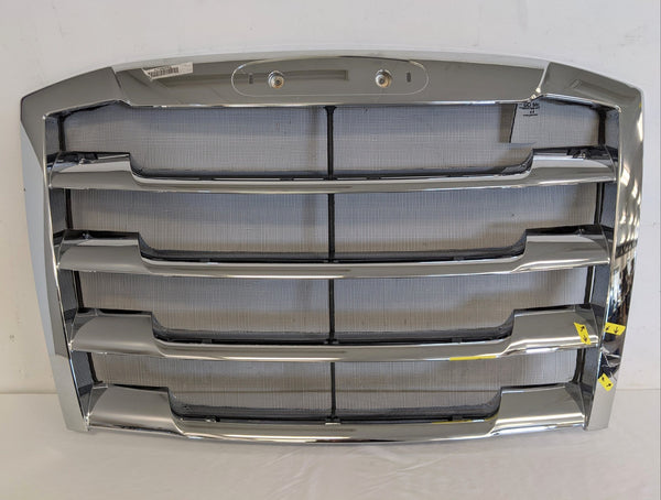 *Cracked* Freightliner Cascadia P4 Chrome Grille - P/N A17-20832-016 (9168218816828)