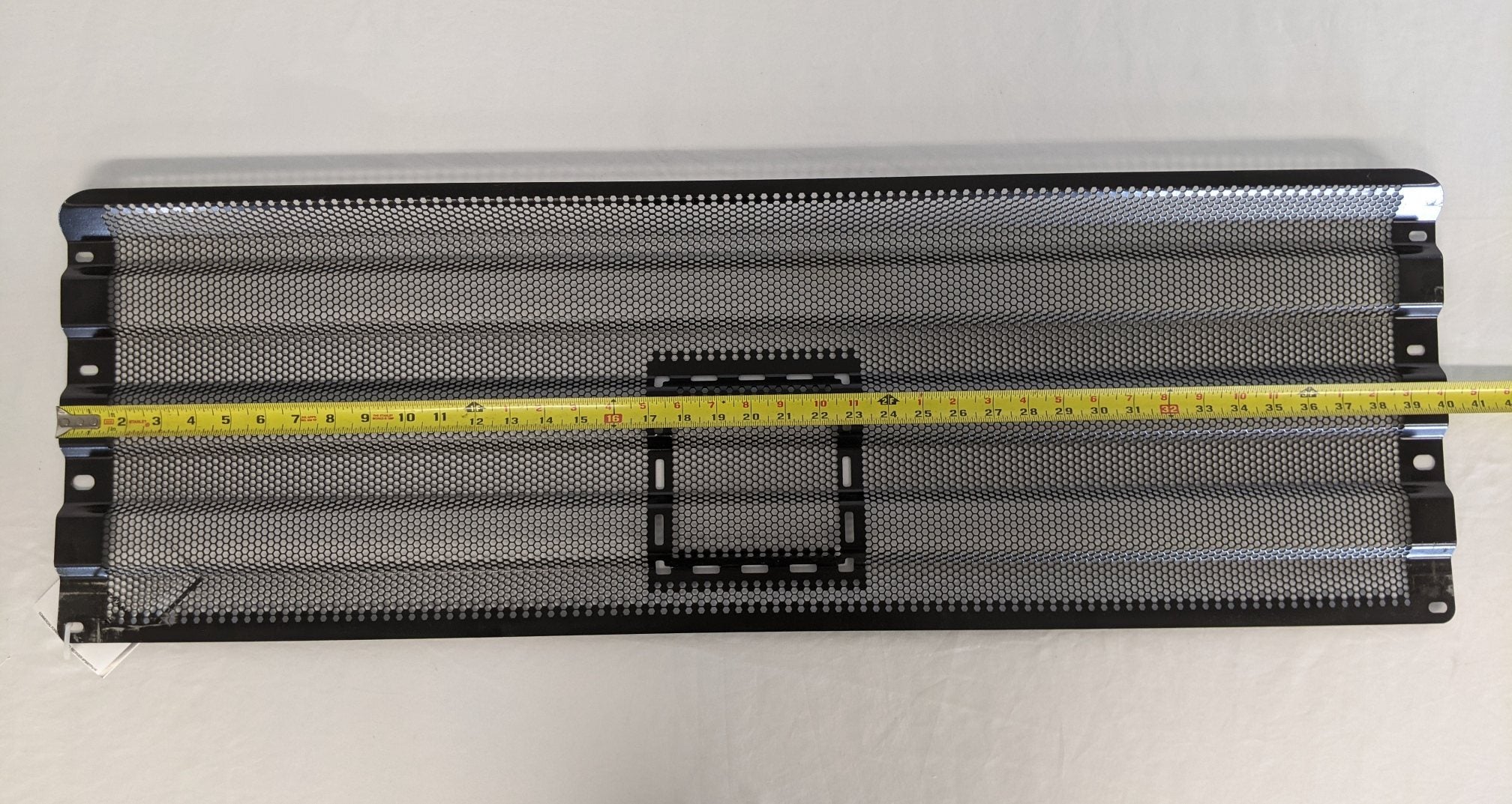 REI GEO6 ビンテージ幕 Freightliner M1500 Rock Guard Radiator Screen - P/N 05-31261-000