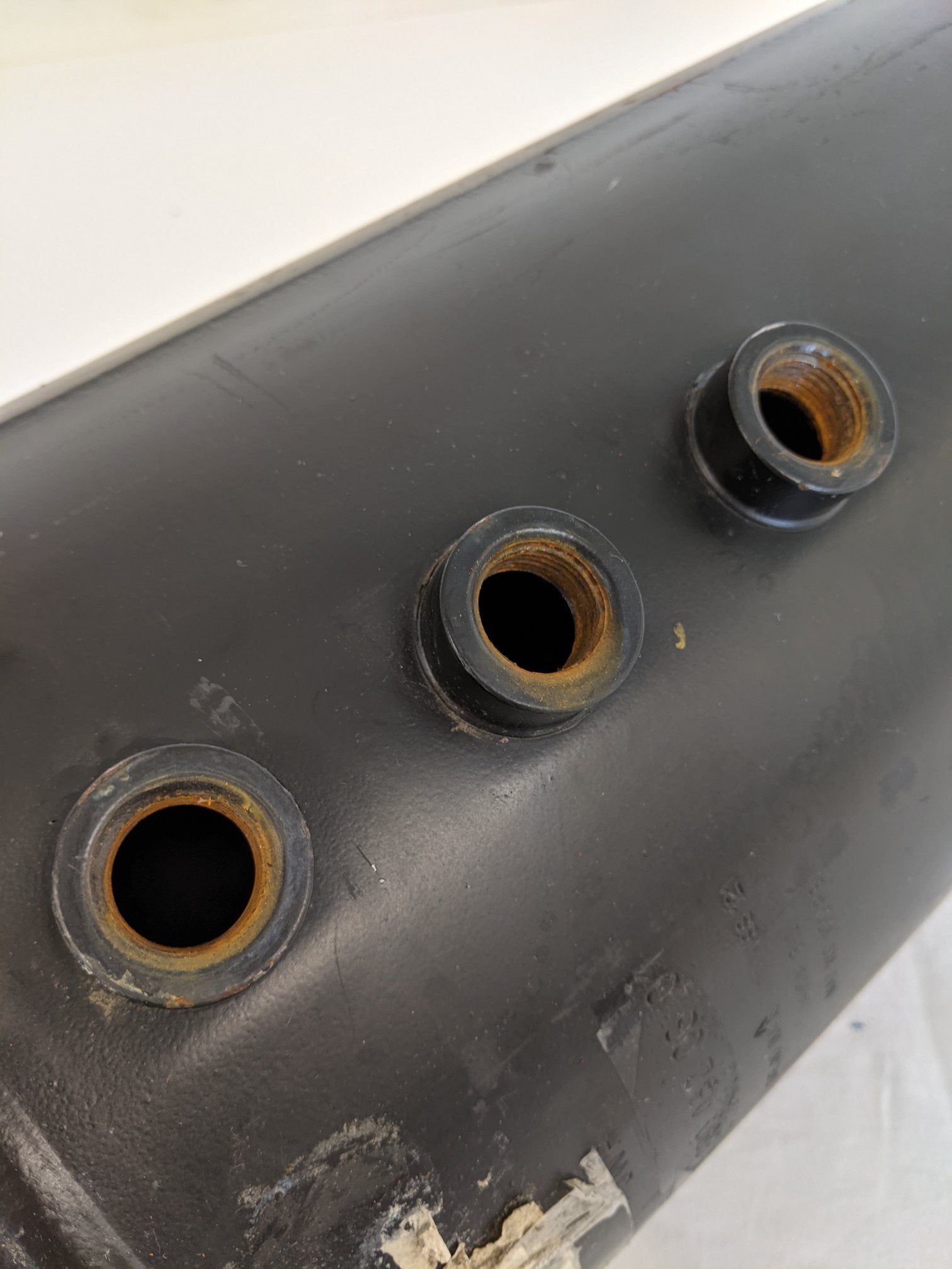 Freightliner 3120 cu. in. Primary Air Tank - P/N A 680 432 06 01