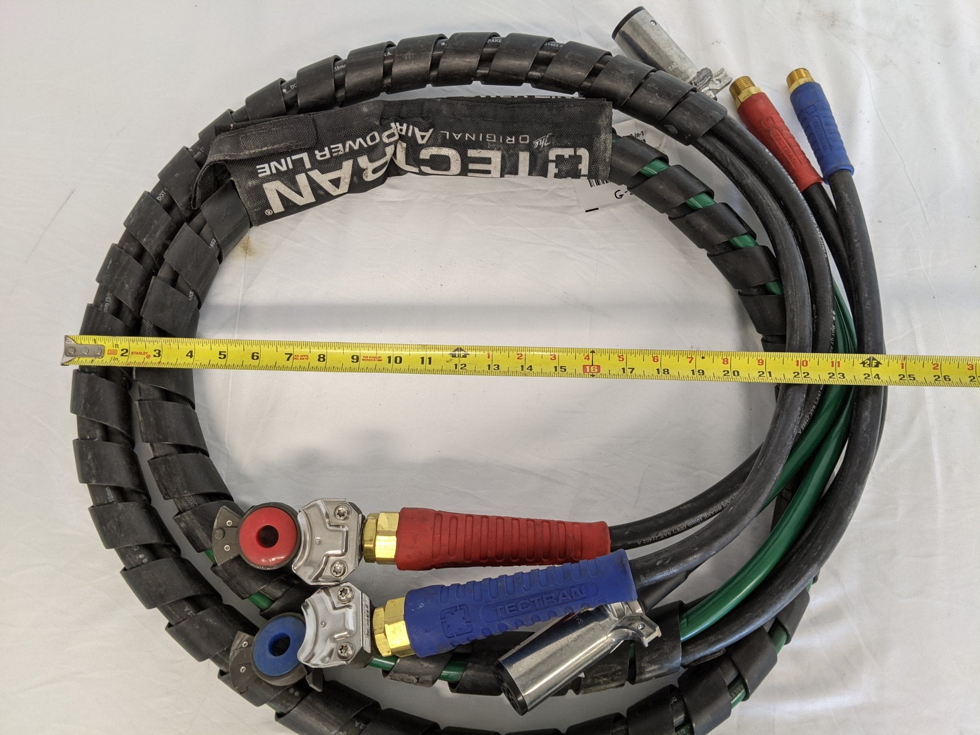 Tectran 13 ½ Ft. 3-In-1 Electrical/Air Line Cables - P/N TTM LKAPL135T