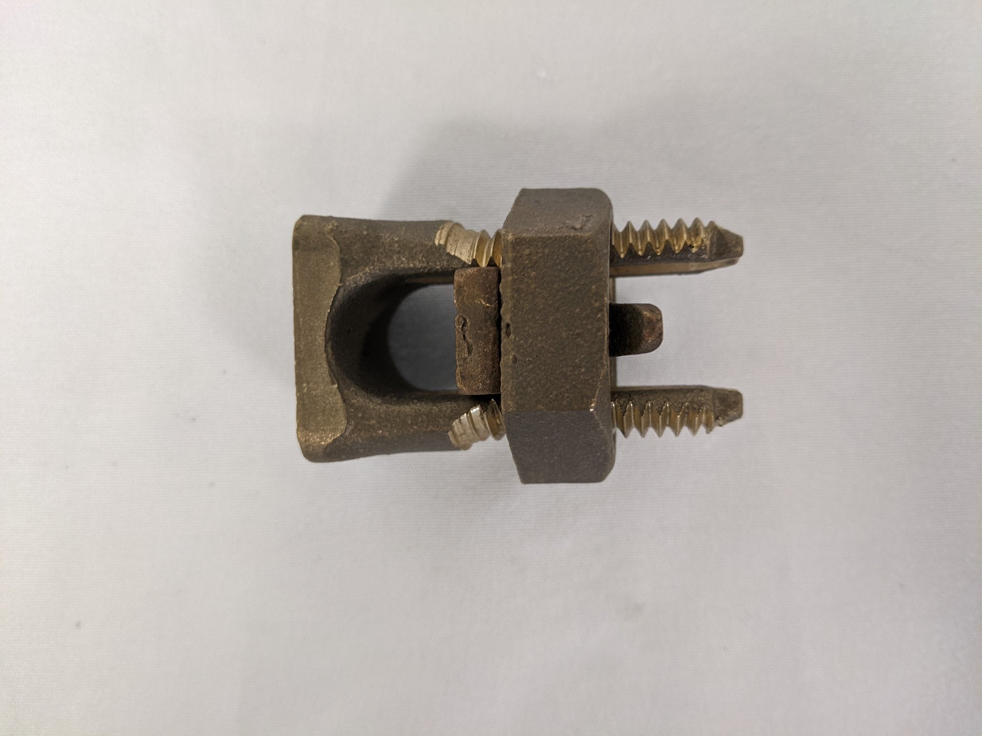 Burndy Split Bolt Copper Square Head Connector - P/N KS29 (9175133618492)