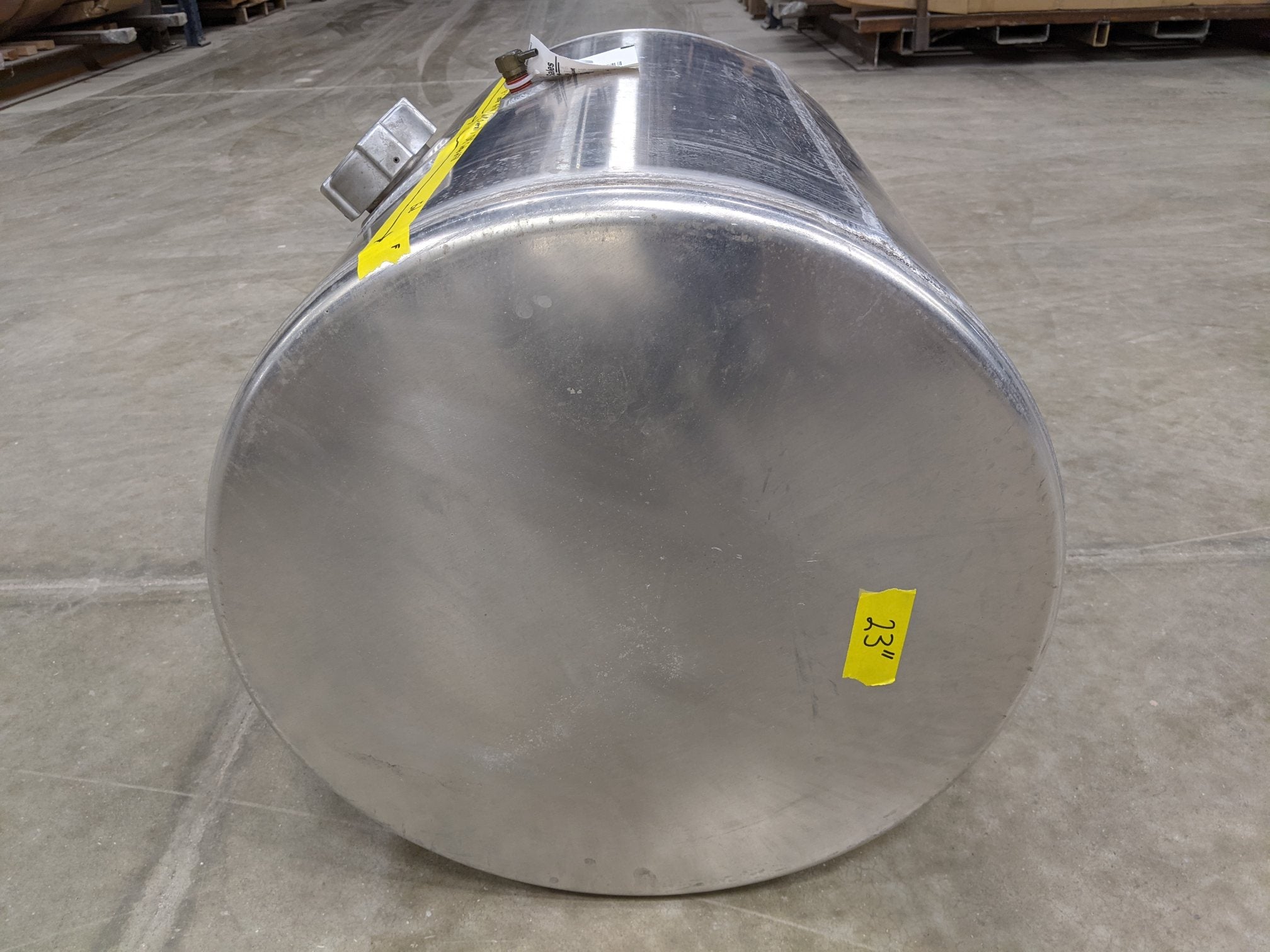 Freightliner RH 50 Gal.  23" Dia. 28 ½" L Fuel Tank -Fuel Tube P/N A03-22295-001 (9183959384380)