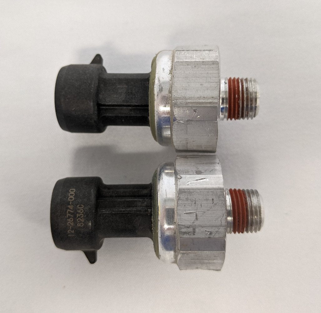 *Lot of 2* Freightliner 5V Pressure Transducer - P/N  12-26774-000 (9189832327484)