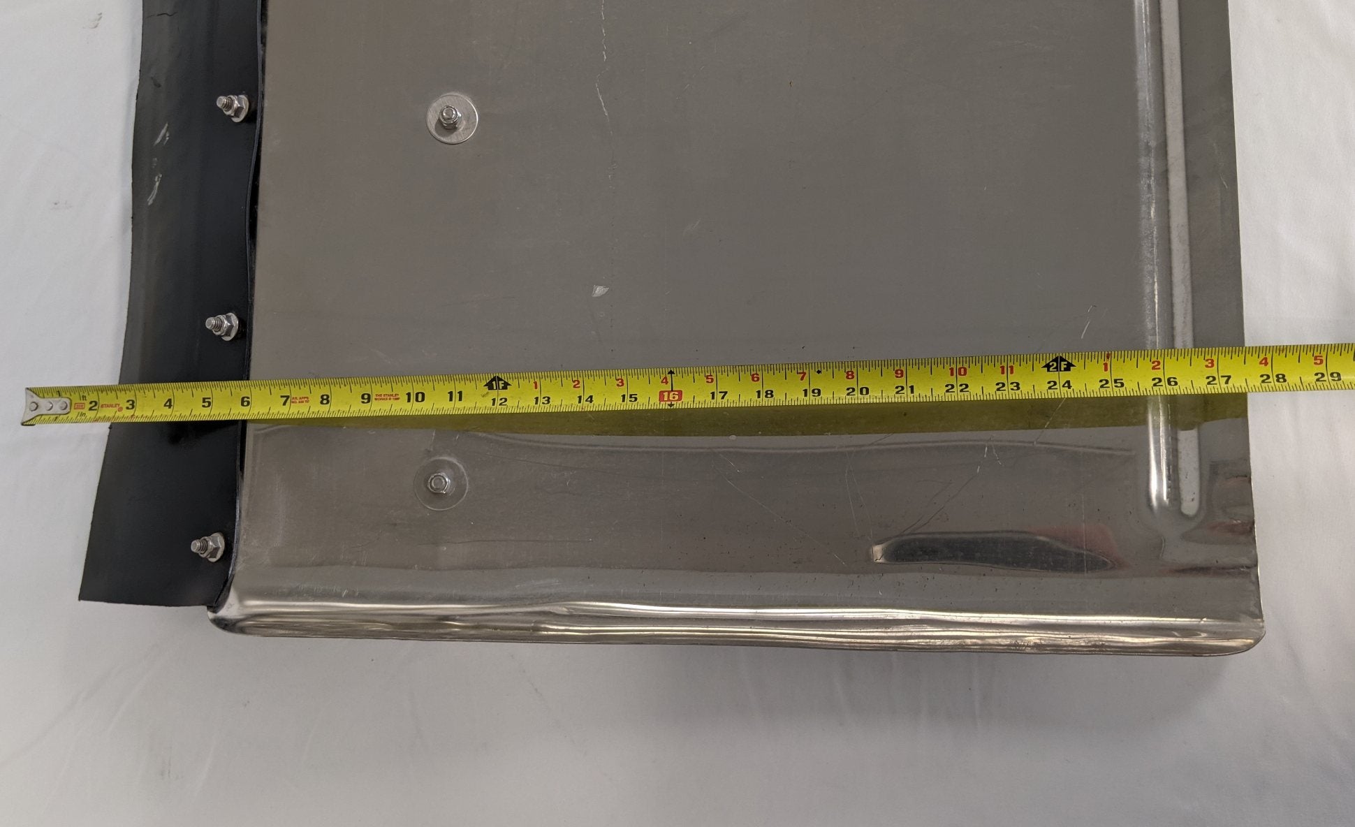 Damaged Freightliner LH SS Standard Mount ¼ Fender w/ Logo -P/N 22-73944-018 (9202291638588)