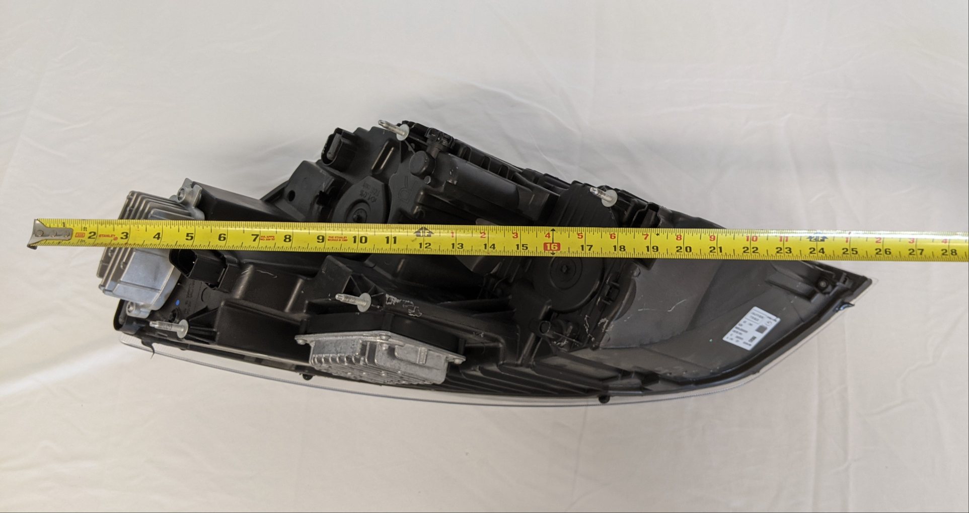 *Scratched* Freightliner Cascadia P4 RH LED Headlamp - P/N A66-01405-005 (9208937185596)