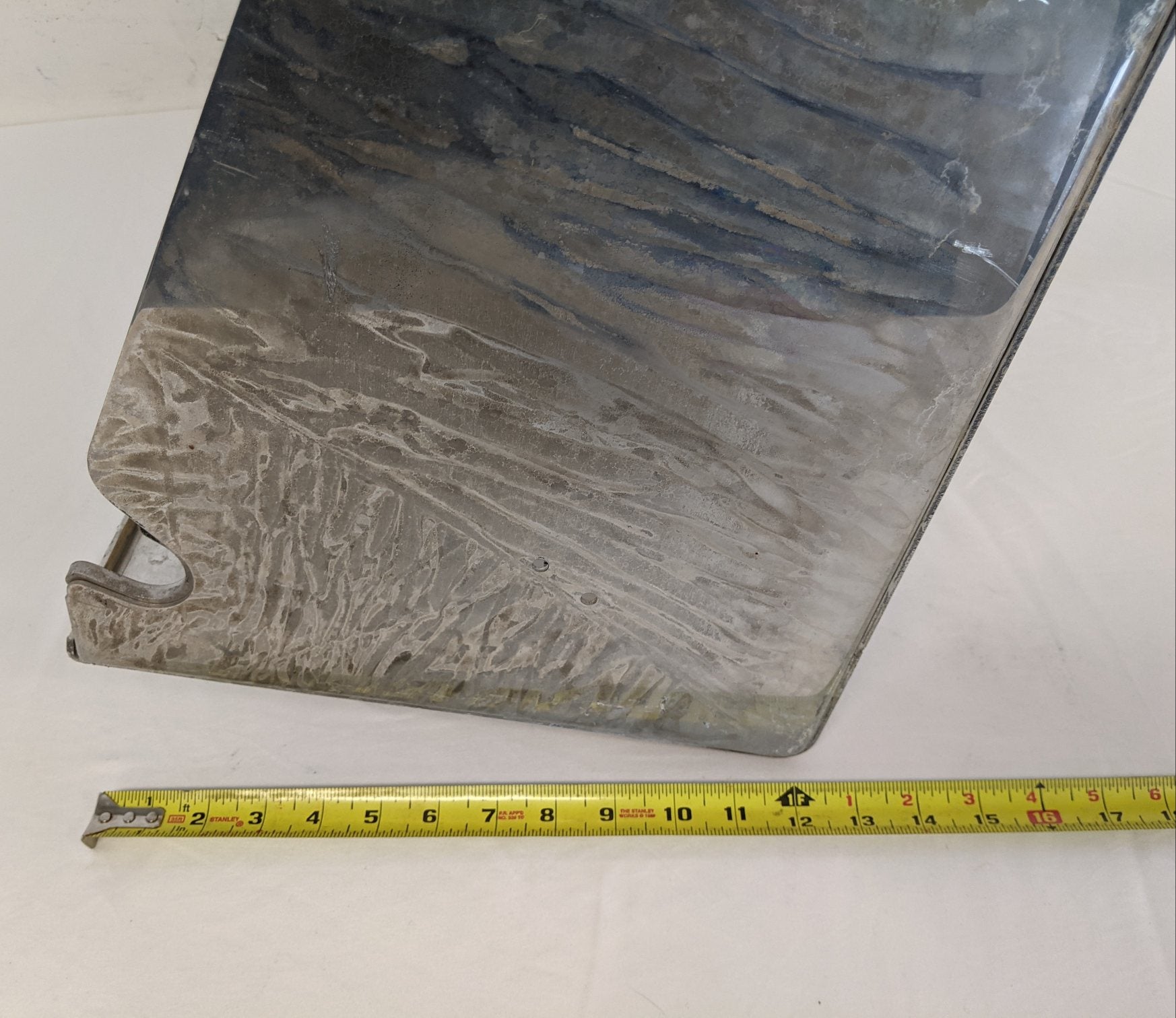 Used Polished Diamond Plate No Step 3 Battery Box Cover - P/N A06-61816-007 (9261857407292)