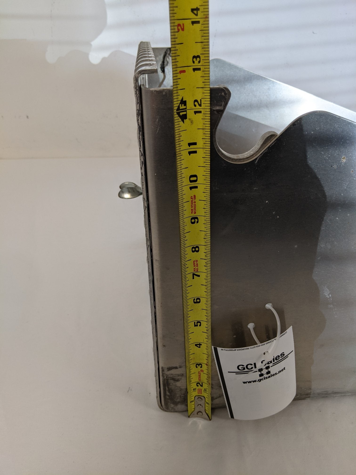 Used FTL Plain Diamond Plate No Step 3 Battery Box Cover - P/N A06-61816-006 (9211341537596)