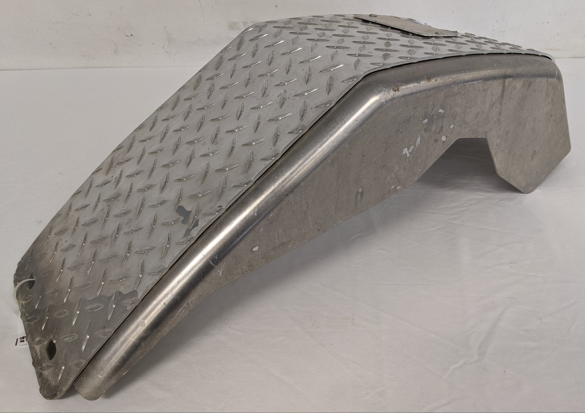 Freightliner Standard Fill 13 Gal. Def Tank Cover - P/N A04