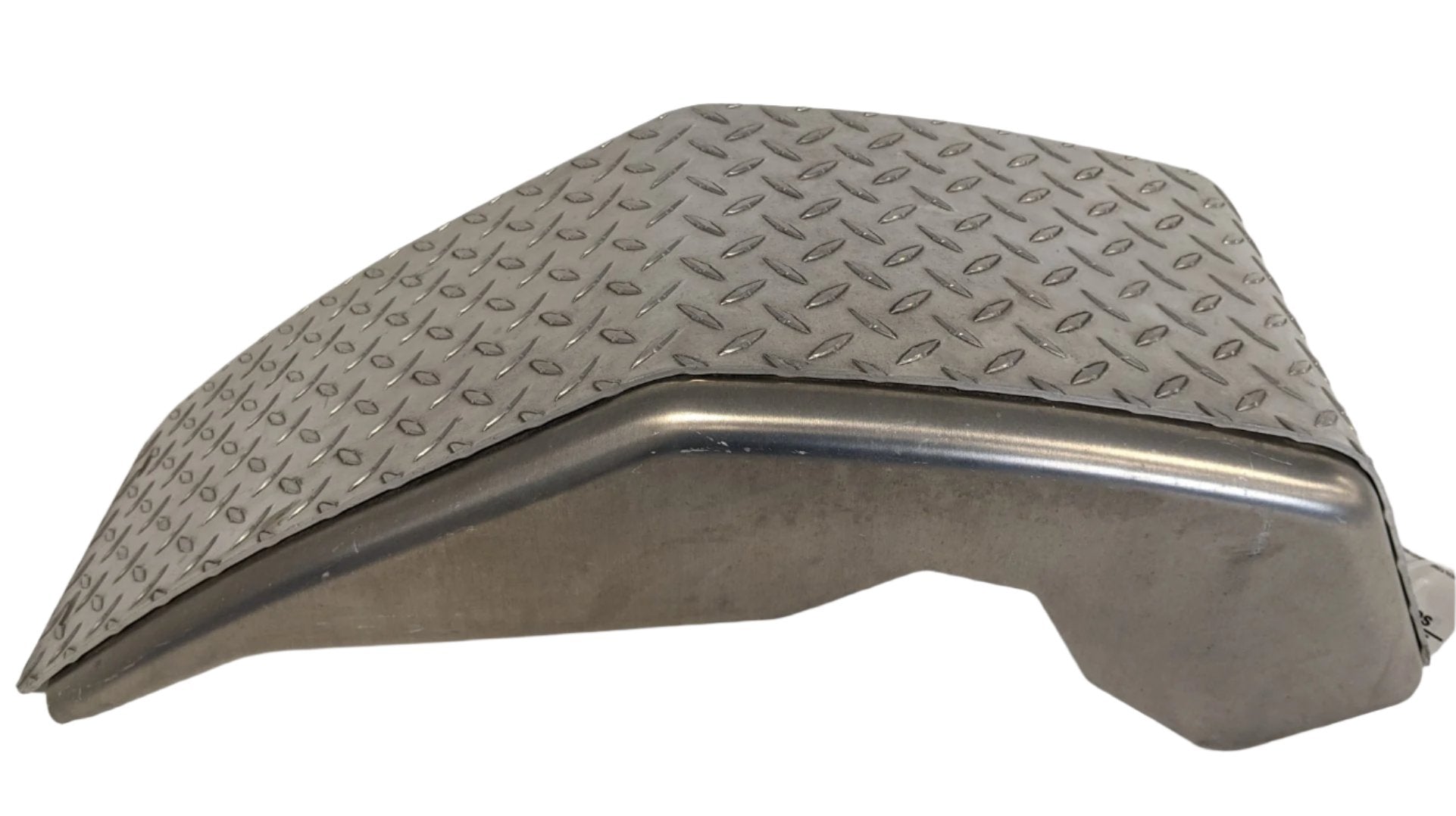 FTL Dia. Plate Remote Fill 13 Gal. Def Tank Cover - P/N A04-27868