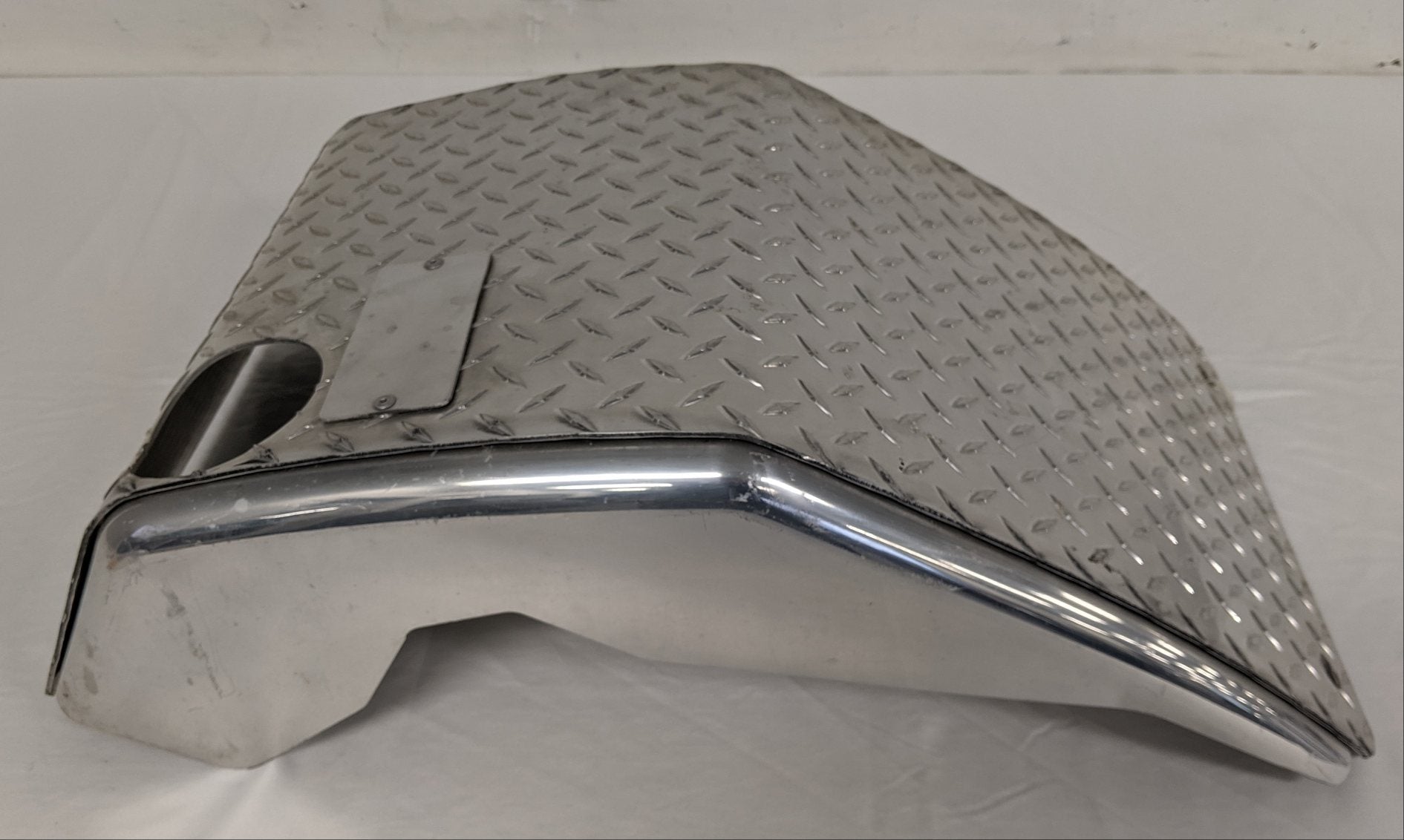 POL 23 Gal. LH Straight Fill DEF Tank Cover - P/N A04-27869-015 / 009