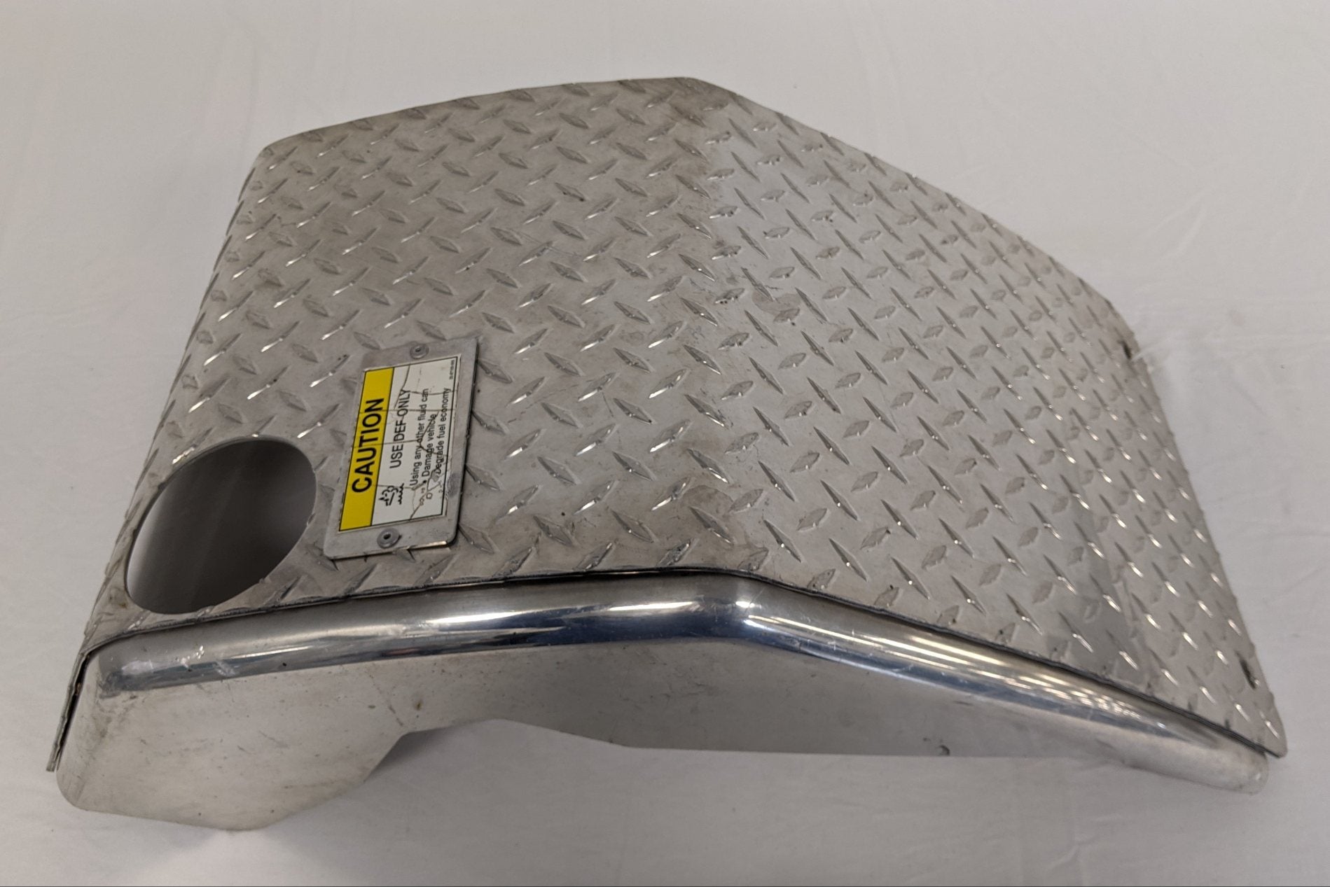 Used Dia. Plate POL 23 Gal. LH Short Fill DEF Tank Cover -P/N A04-27869-017 /011 (9267278414140)