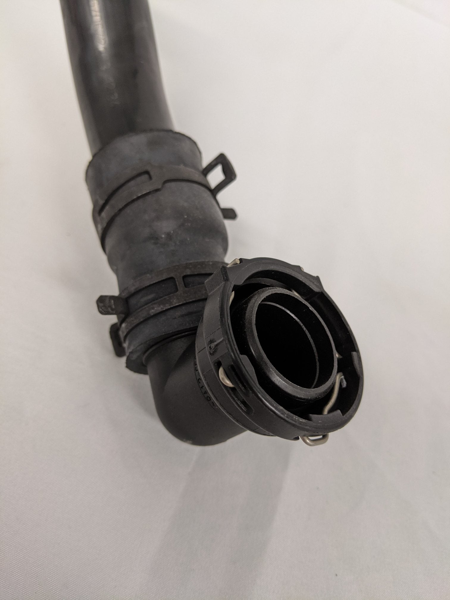 Western Star 47X Detroit DD13 Air Compressor Intake Tube - P/N 01-28897-001 (9238943957308)