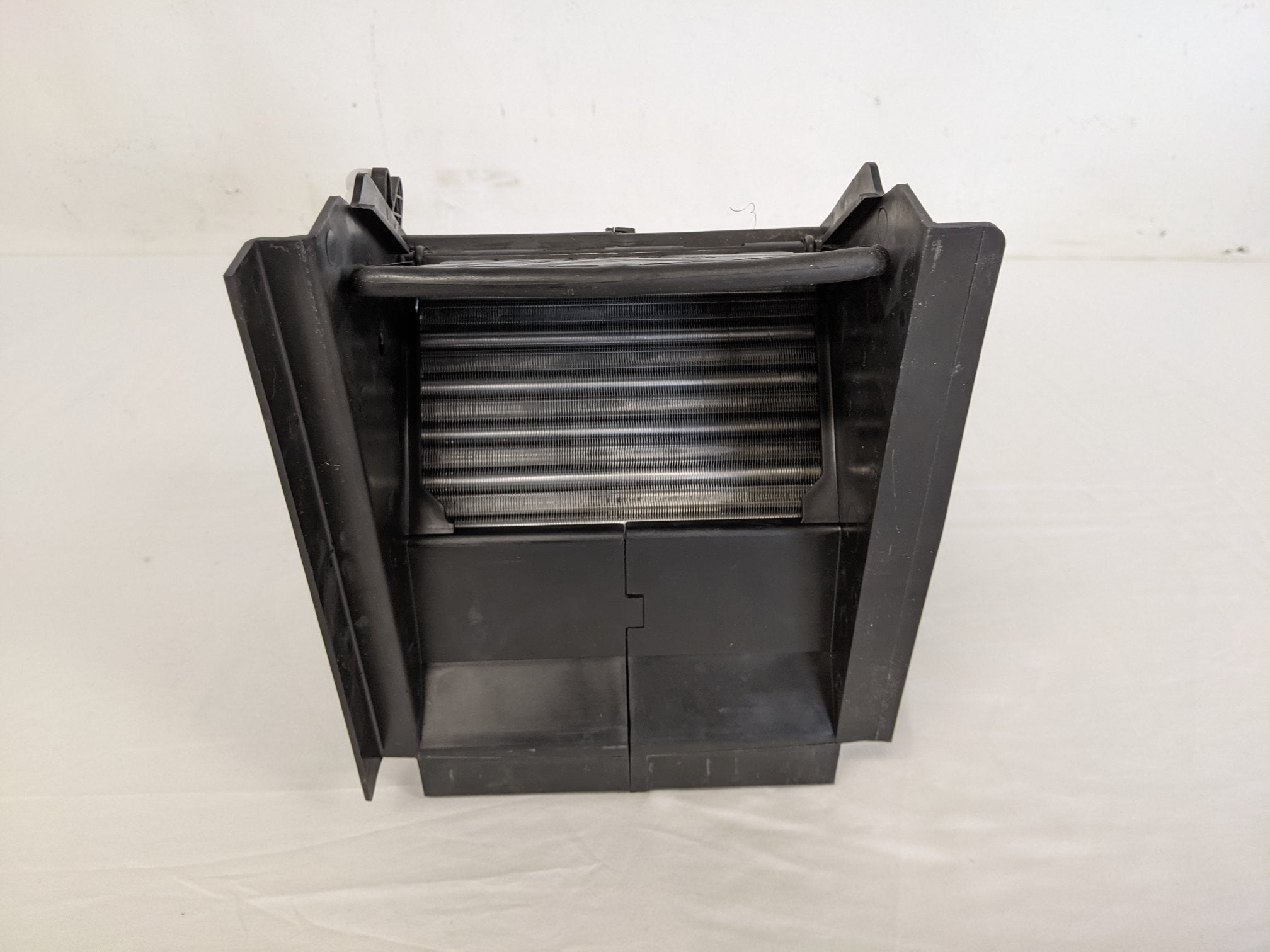 *New Take-Off* BEHR Sleeper HVAC Heater Core & Housing  - P/N: BOA 93675 (9242013827388)