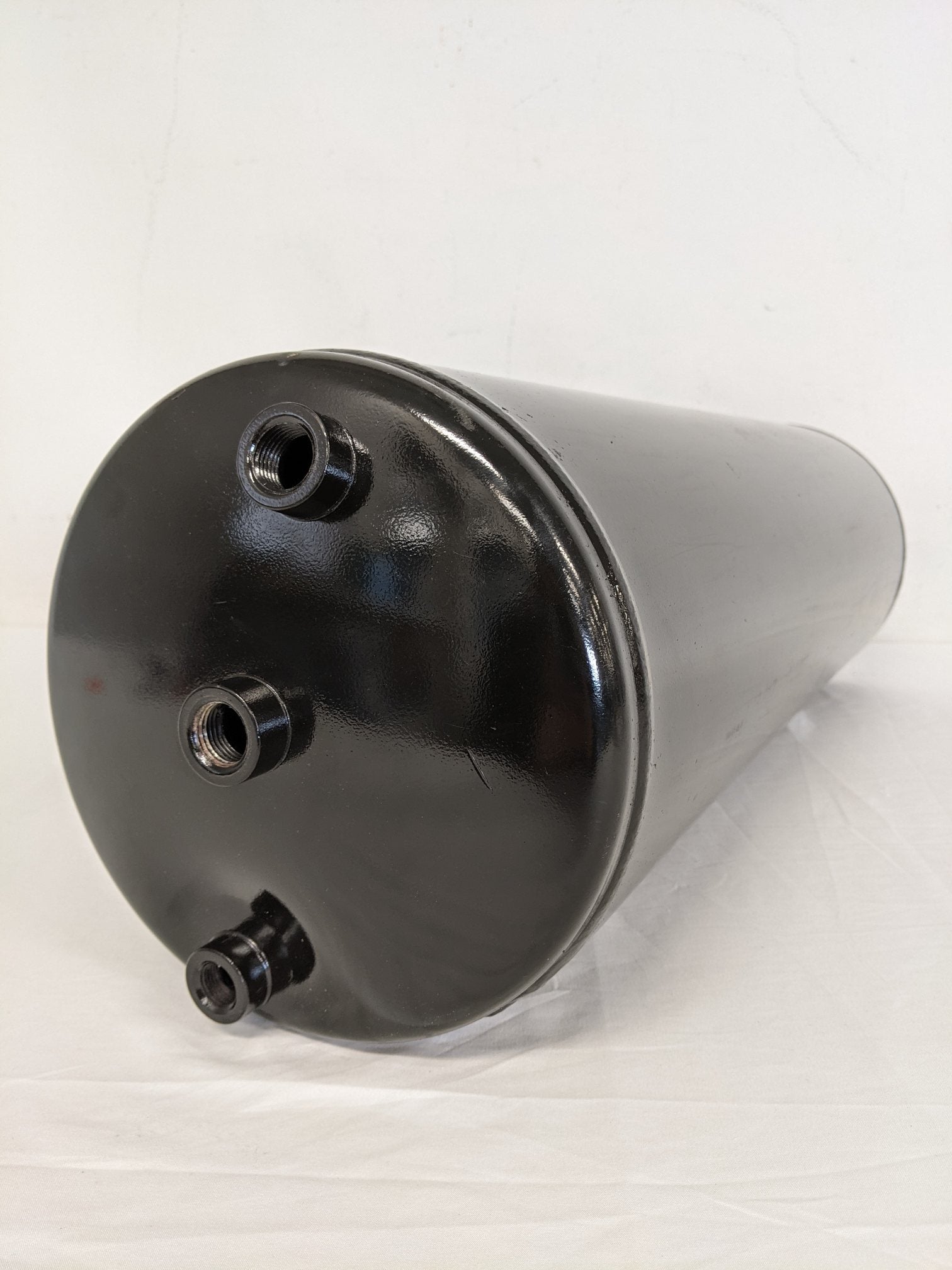 Freightliner 9" Dia. 1740 cu. in. Steel Air Tank - P/N 12-17023-004 (9267603767612)