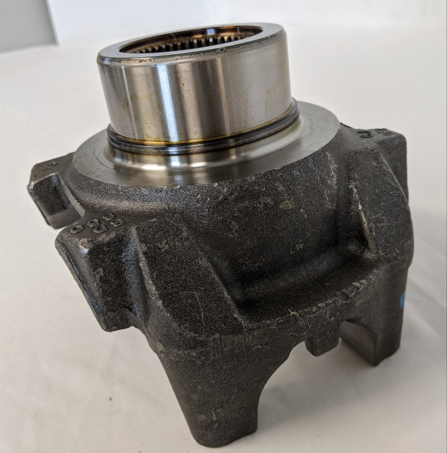 Detroit Diesel SPL250 Pinion Shaft End Yoke - P/N A6813522344 (9313852260668)