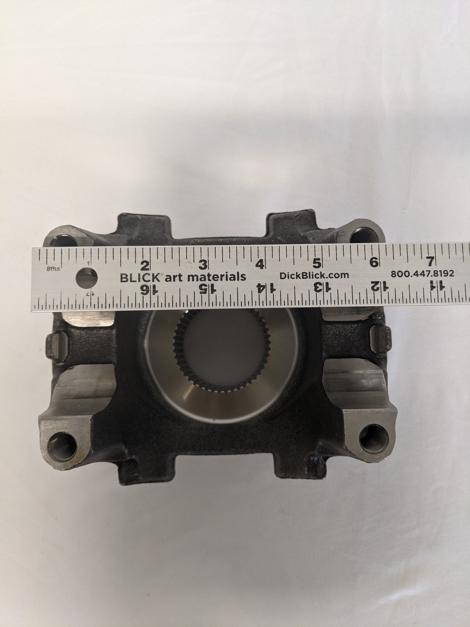 Detroit Diesel SPL250 Pinion Shaft End Yoke - P/N A6813522344 (9313852260668)