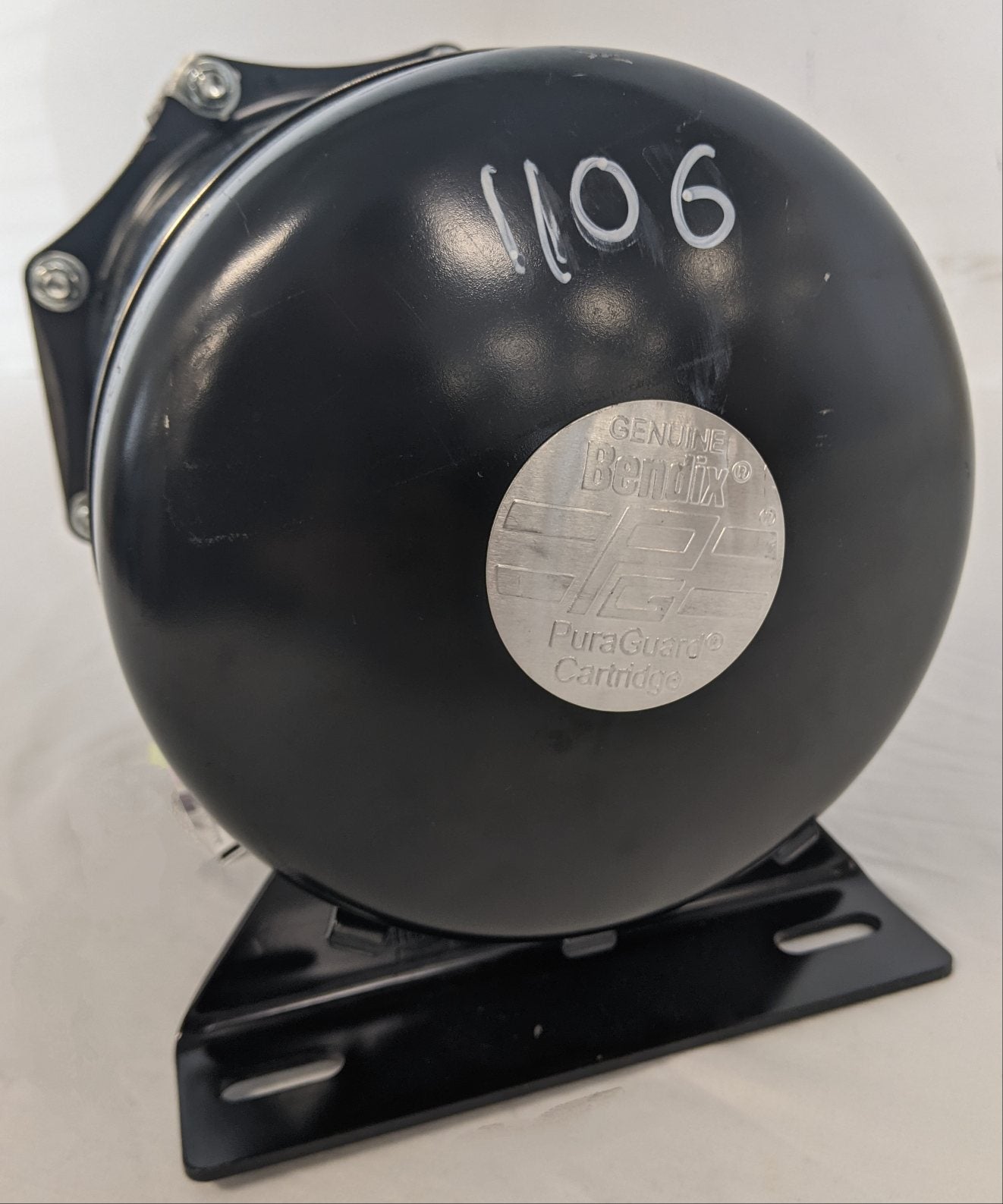 Bendix AD-9 270° Soft Seat Air Dryer w/ Drain & Check Valves - P/N BW K041107 (9320676852028)