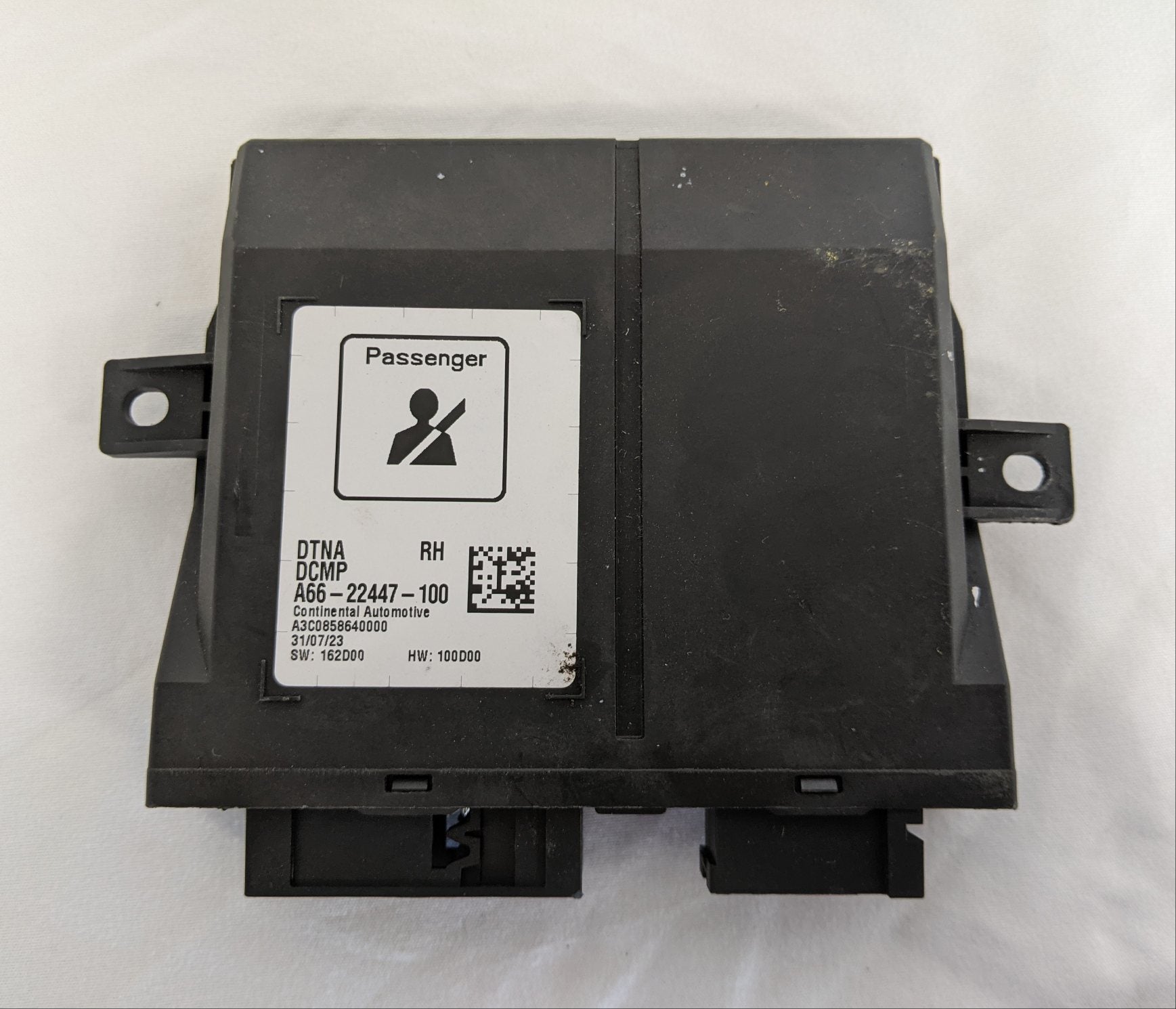 DTNA RH (Passenger Side) Door Control Module -  P/N A66-22447-100 (9327363522876)