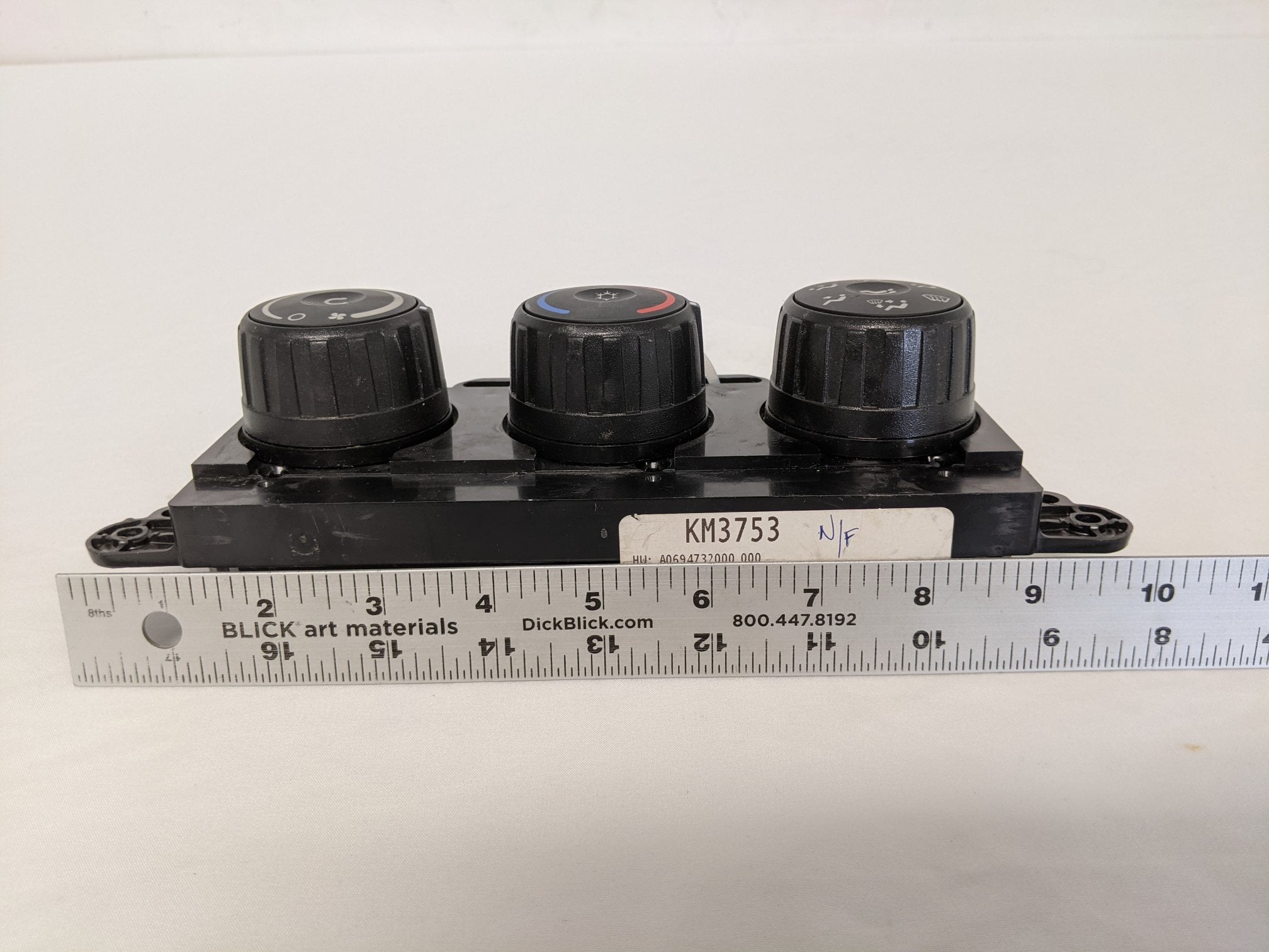 MAHLE Sleeper Main HVAC Temperature Control - P/N A22-73671-000