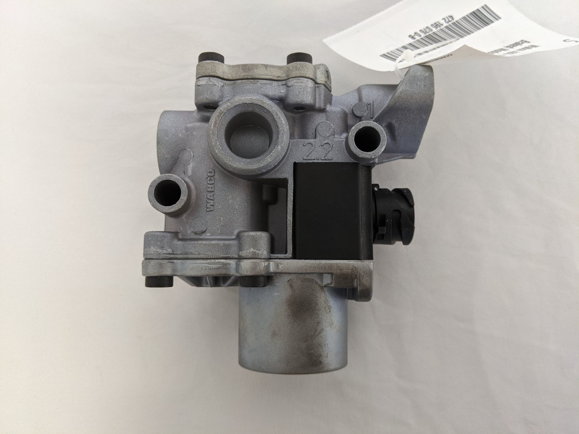 Wabco ABS (Antilock Brakes) Modulator Valve - P/N 4721950760 (9382802555196)