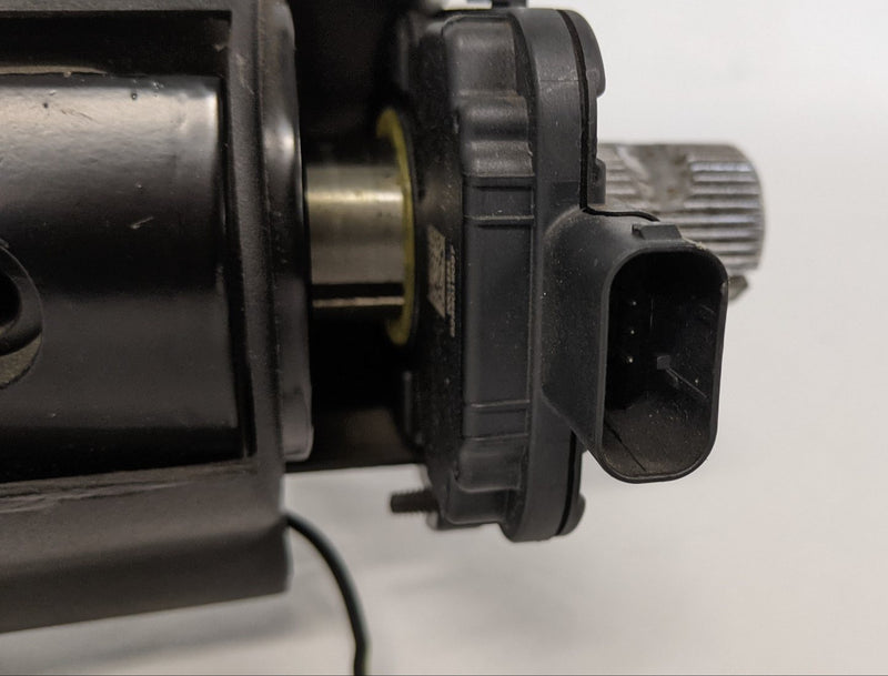 Damaged WST Adjustable Steering Column w/ Angle Sensor - P/N A14-19296-000 (9382759399740)