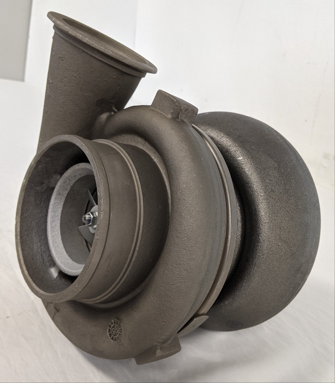 Pre98 12L TMF55 60 Series Low Mount Turbo Charger - P/N DDE R23515636