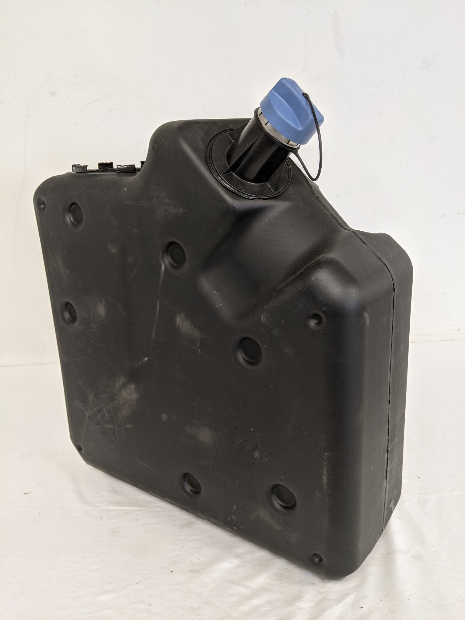 Freightliner UQLS LH Standard Fill 13 Gal. DEF Tank - P/N A04-34275-006 (9452484329788)