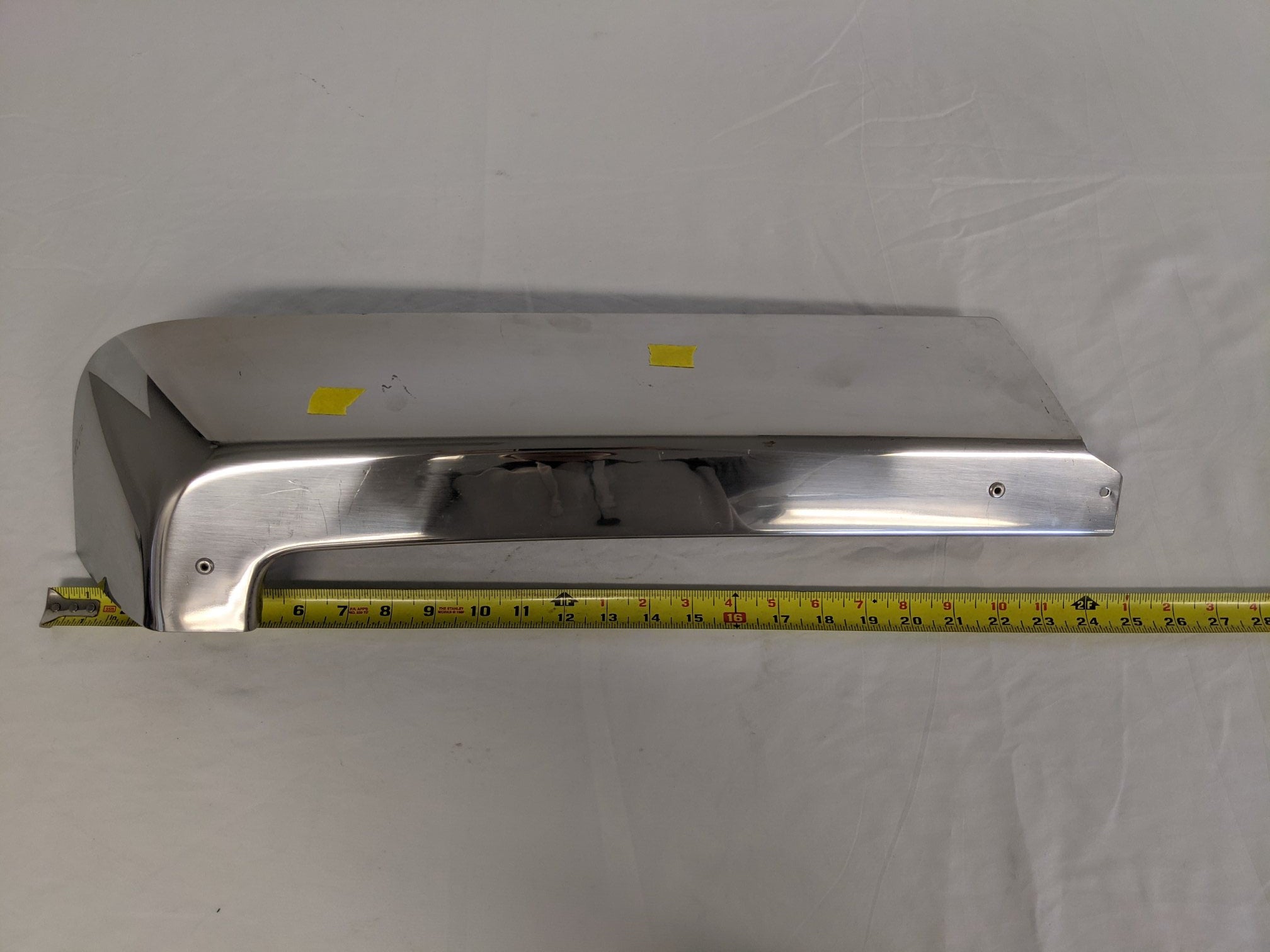 Used Western Star 47X / 49X RH Inner Hood Bezel w/ Rivets - P/N A17-21893-003 (9480002011452)