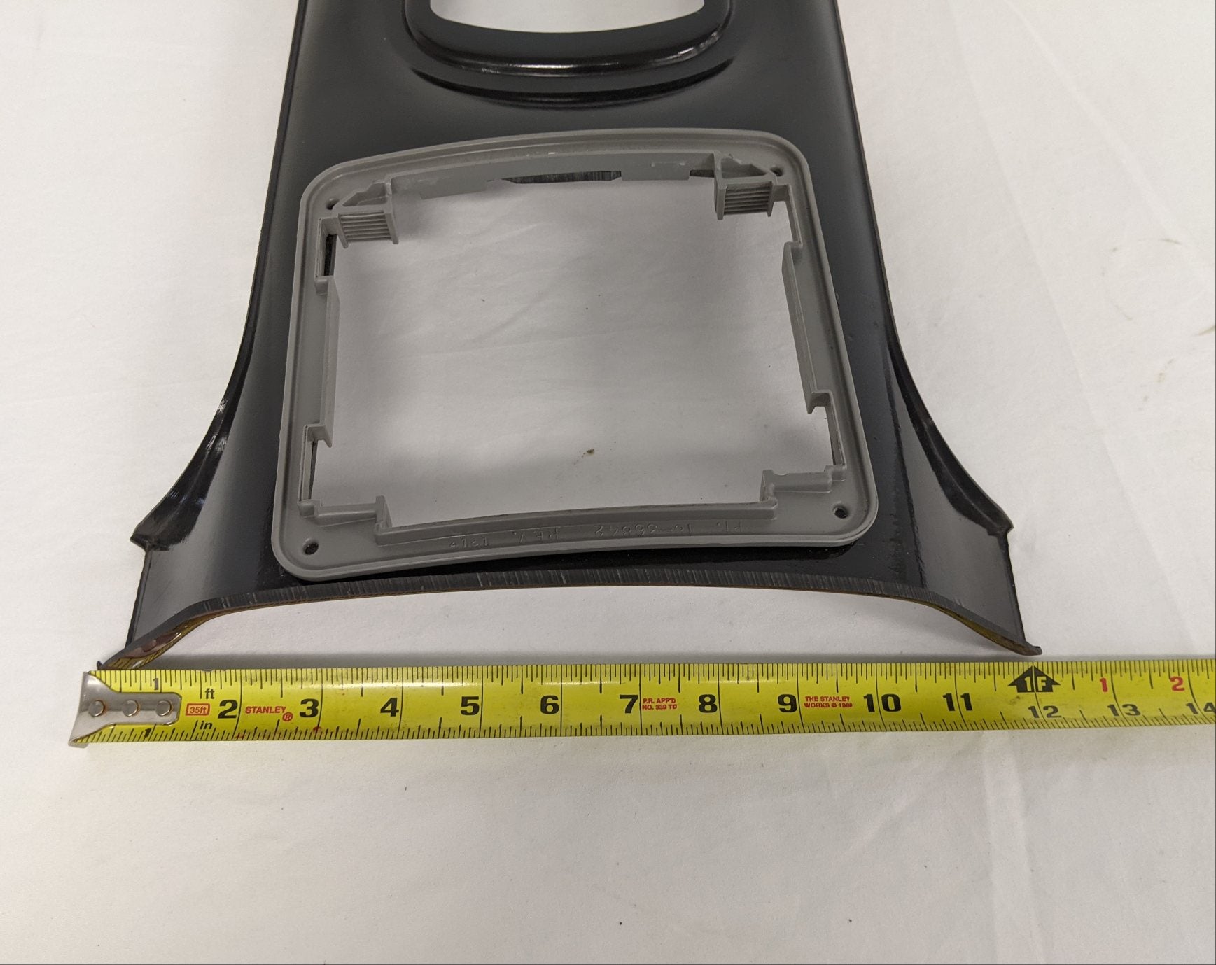 Freightliner Right Hand Corner Trim w/ Speaker Cutouts - P/N  A18-41847-010 (3939759194198)