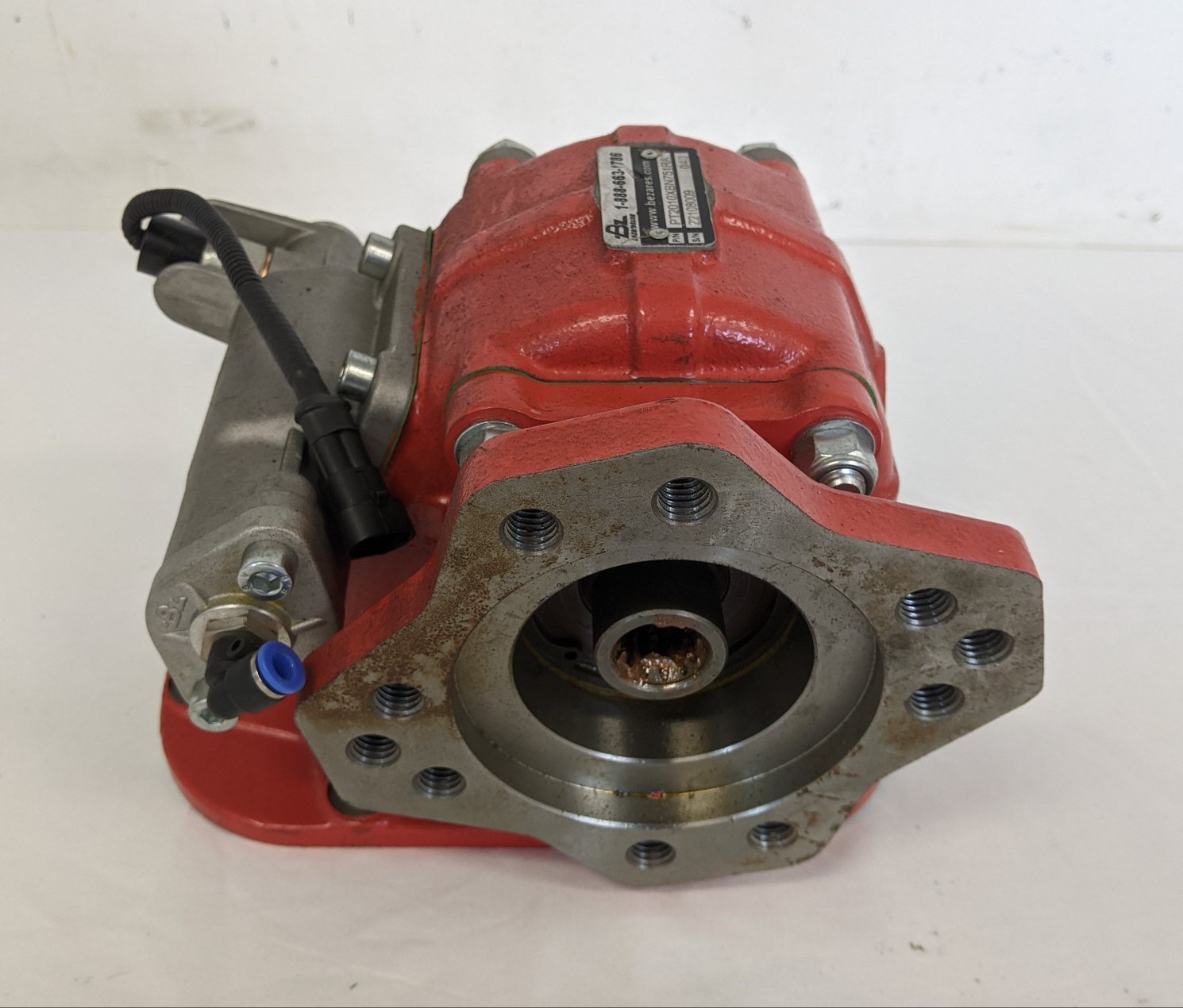 Used Bezares 8 Bolt Deep Mount B Ratio 75 Gear PTO - P/N  PT2010XBN751RA (9452081316156)