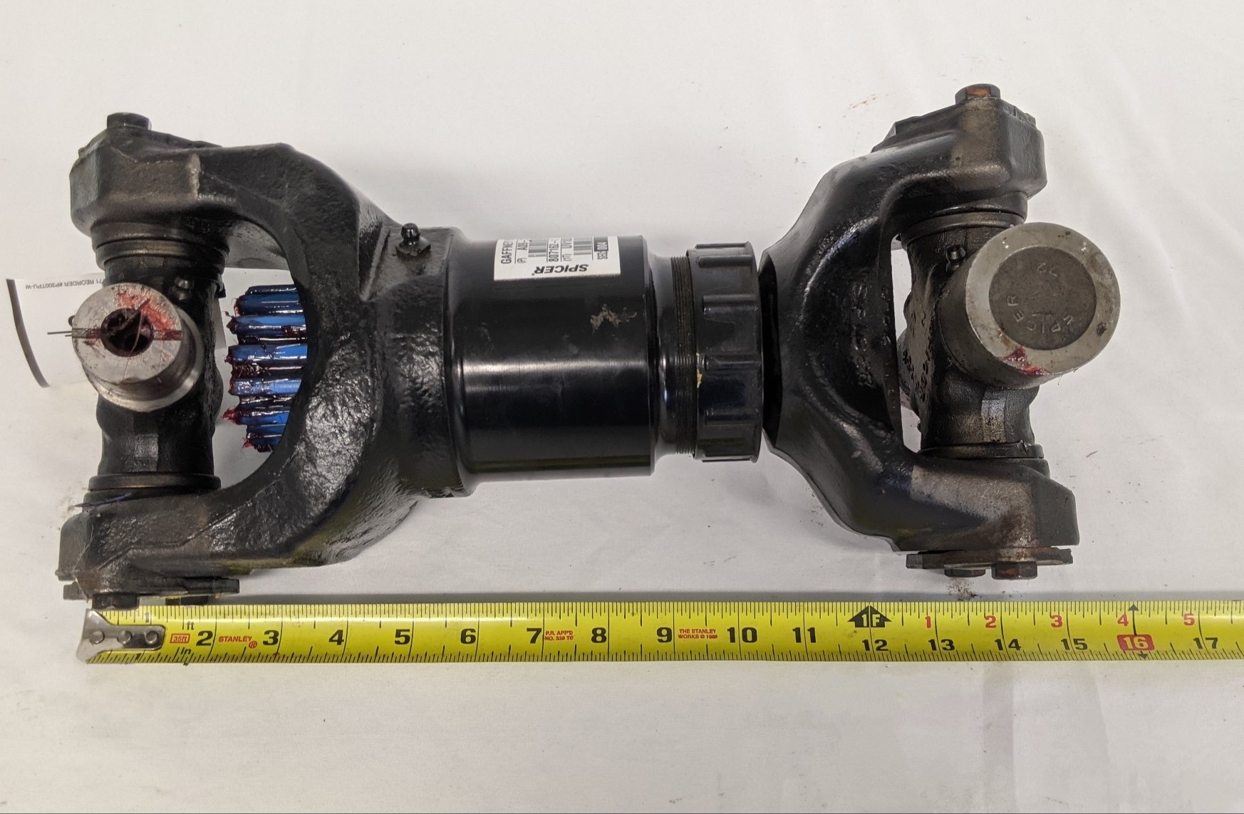 Used Spicer Short Coupled 1710-HR Rear Drive Shaft w/ Yokes - P/N A09-11692-000 (9480904966460)