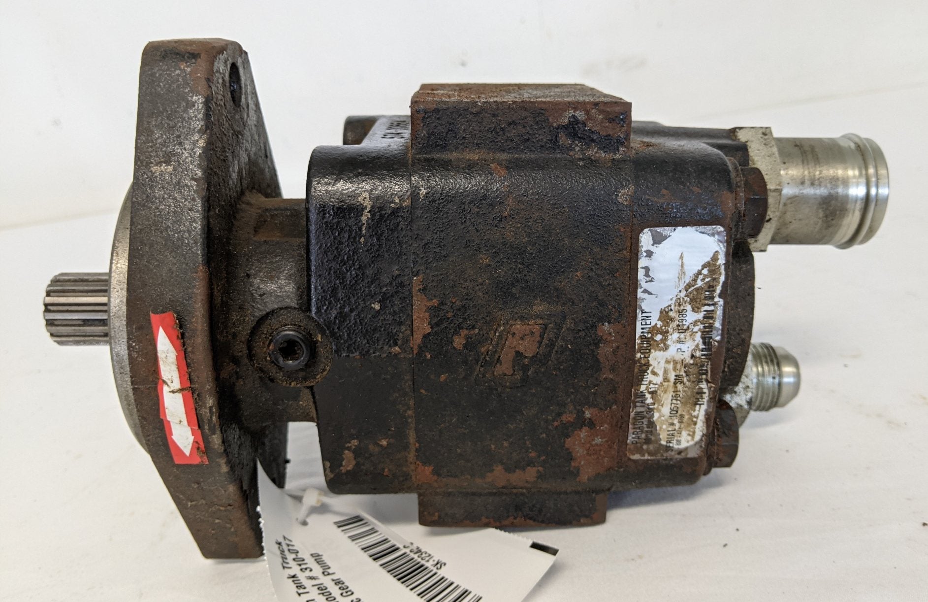 Used Paragon Tank Truck Equipment Model # 310-017 Hydraulic Gear Pump (9523935707452)