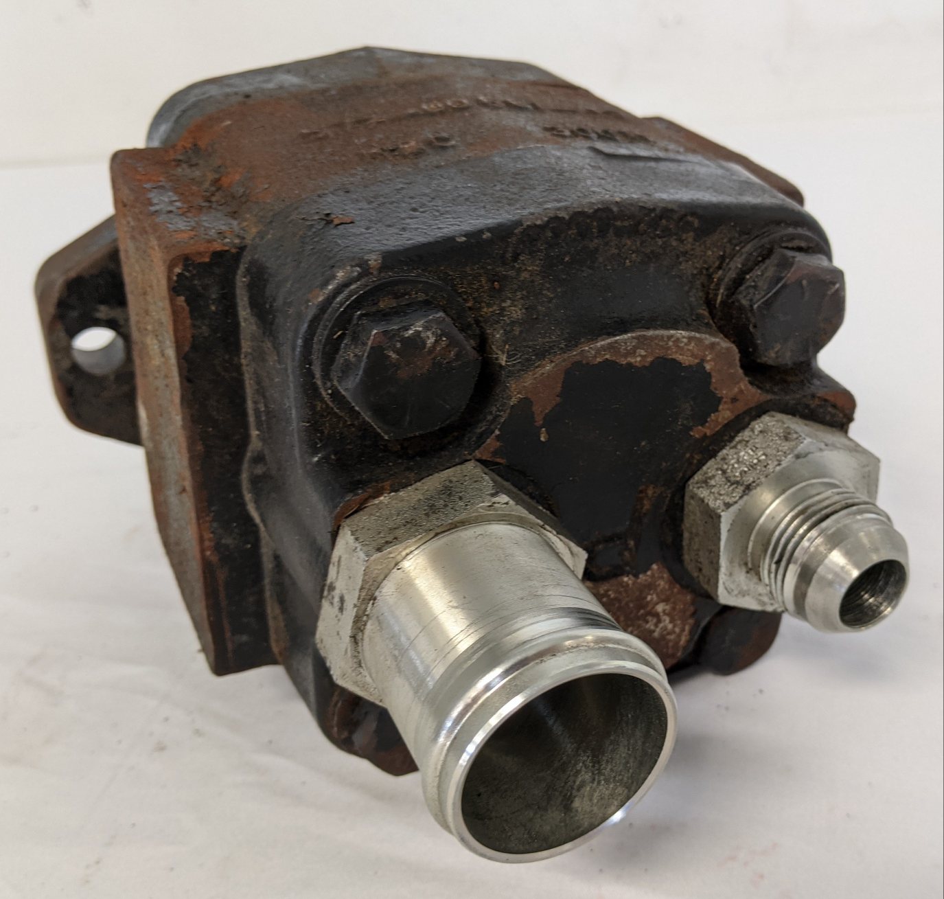 Used Paragon Tank Truck Equipment Model # 310-017 Hydraulic Gear Pump (9523935707452)