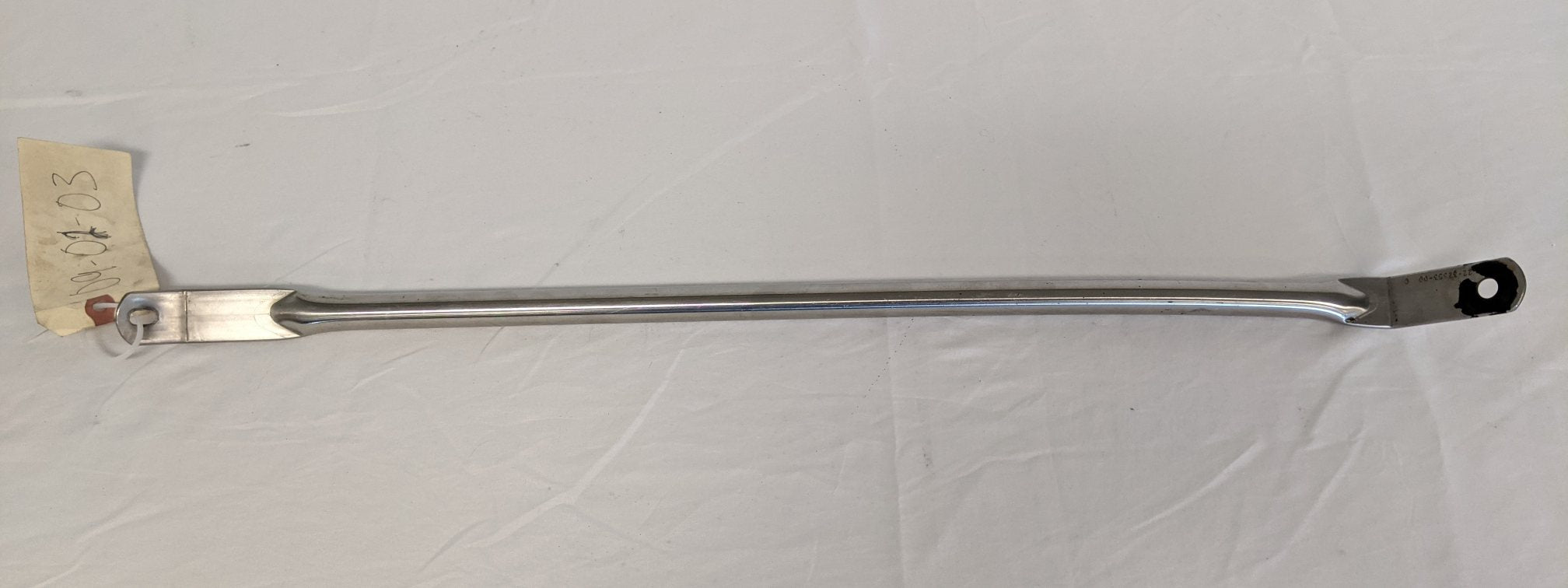 Freightliner 27.75" Mirror Strut - P/N  22-32353-000 (3939557998678)