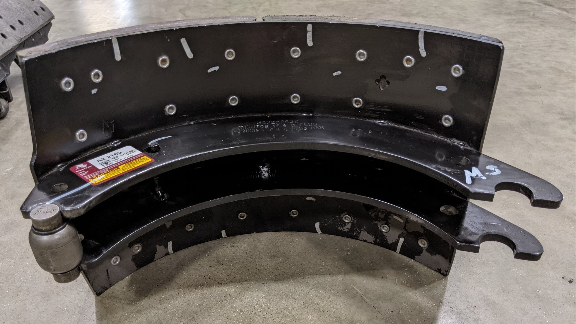 New Take Off *4 Sets* Meritor 16.5 4711QP 8 ⅝ Brake Shoe Kits- P/N SR3014711QP (9535025217852)