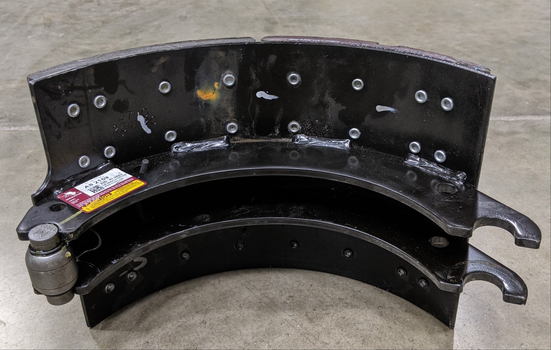 *New Take Off *2 Sets* Meritor 15" 4710QP 8 ⅝ Brake Shoe Kits- P/N SMA2124710QP (9536944472380)