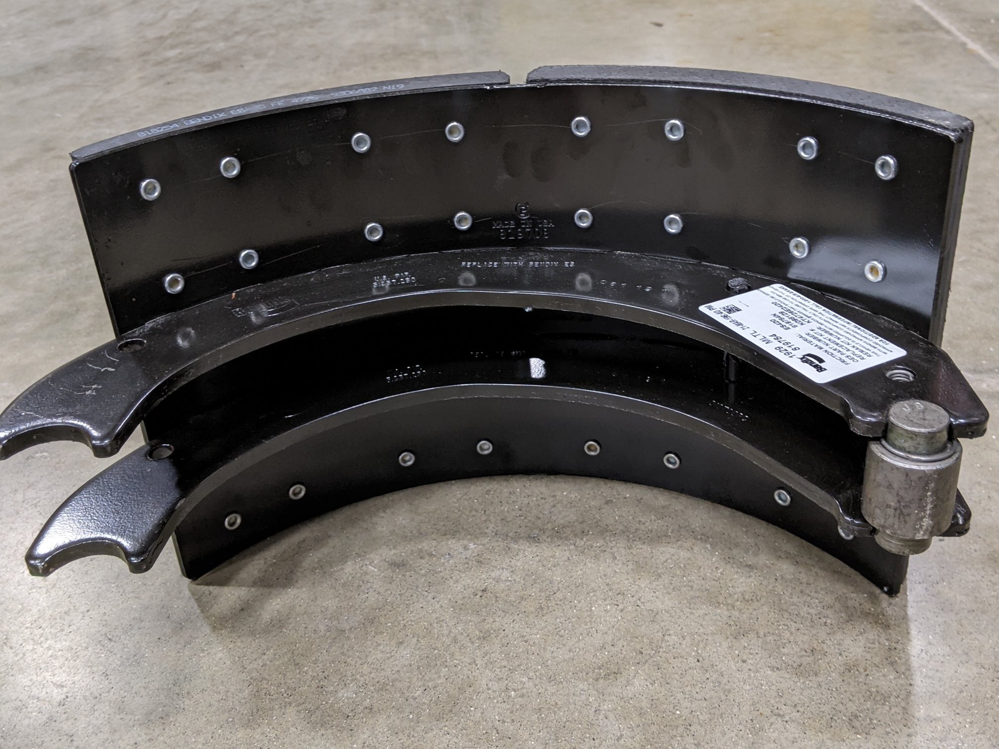 *New Take-Off *4 Sets* Bendix 16.5 4726 ES420 8 ⅝ Brake Shoe Kit - P/N BW 819784 (9537109688636)