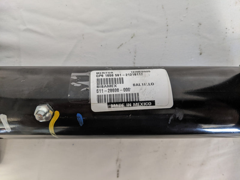 Meritor Brake Camshaft P/N 2210J7680 & Housing P/N Q52 3299P6256 