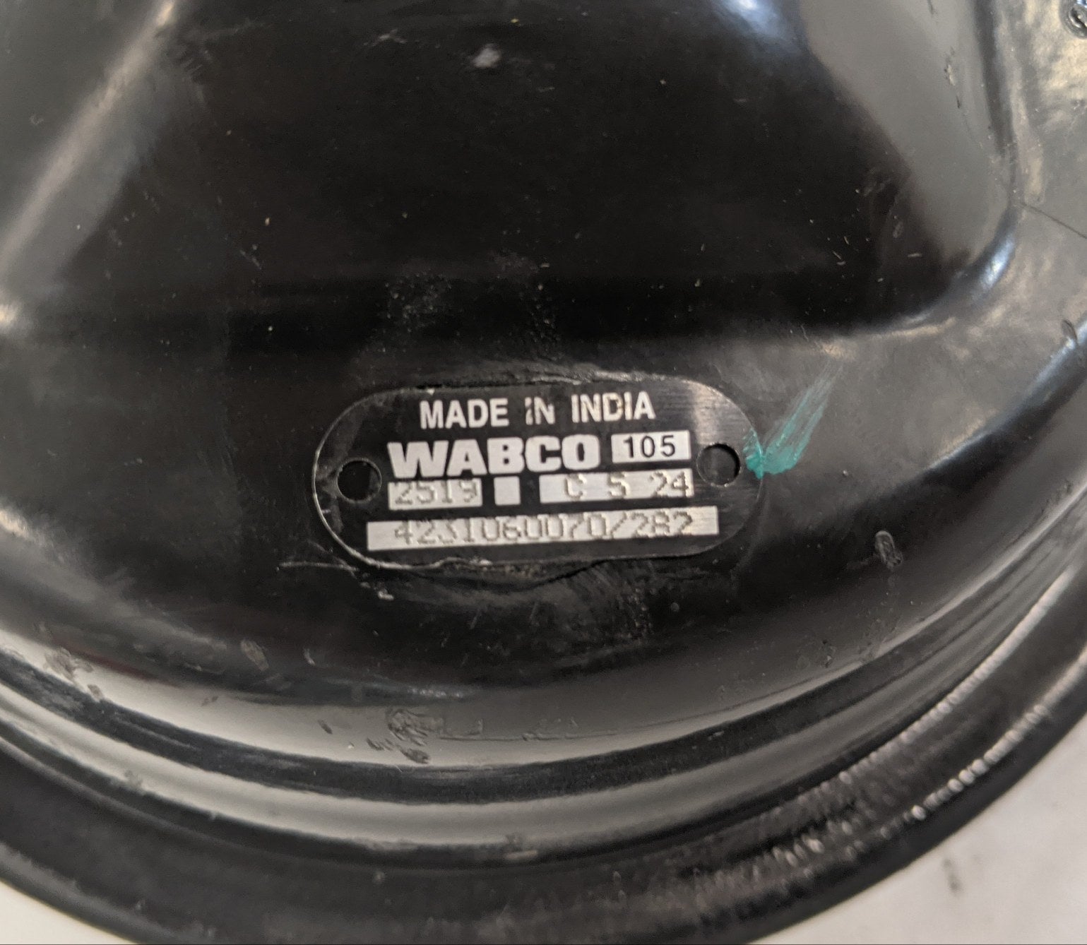 Wabco S24 WC2 3" Stroke Service Brake Chamber - P/N  4231060070 (9629370843452)