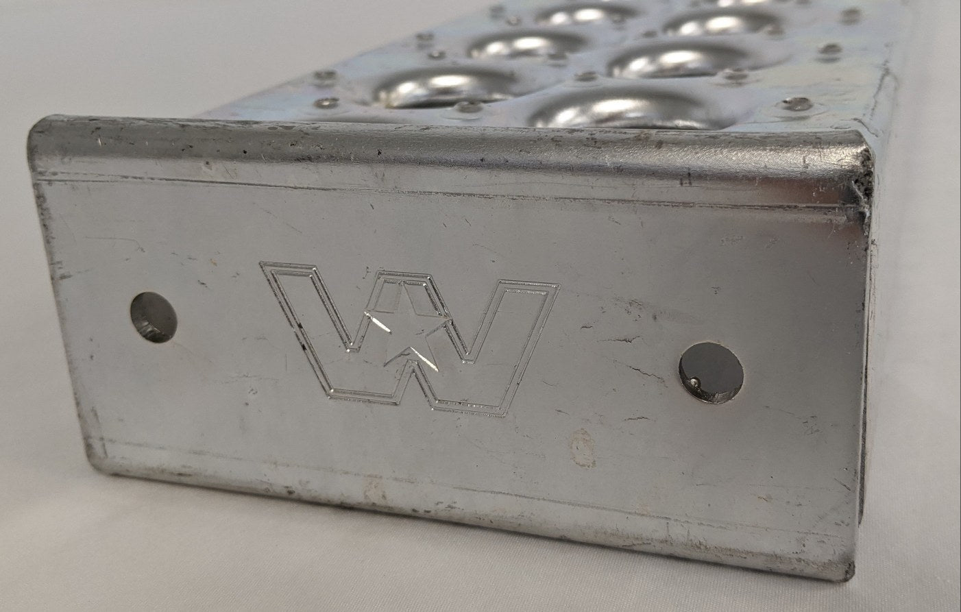 Western Star Polished Aluminum 4/4 Battery Box Step - P/N  45001P3473-35.0 (6771138265174)