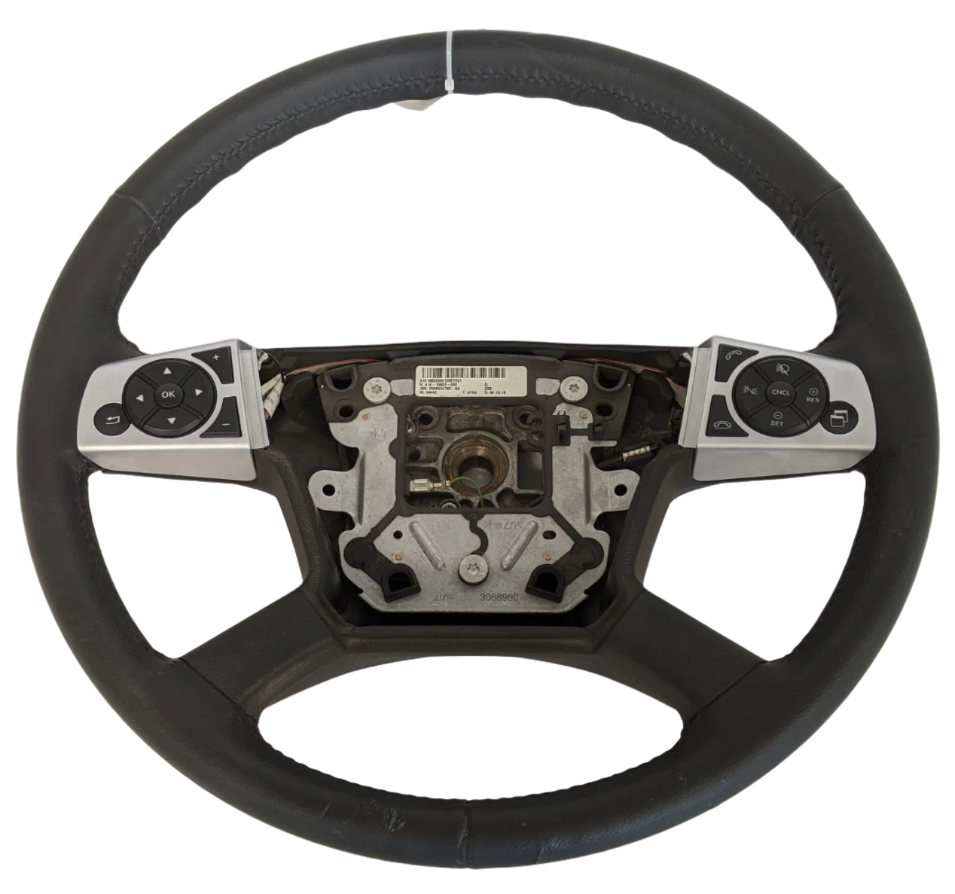 Freightliner Leather 18" Steering Wheel *Damaged* - P/N  A14-19622-002 (4550937673814)